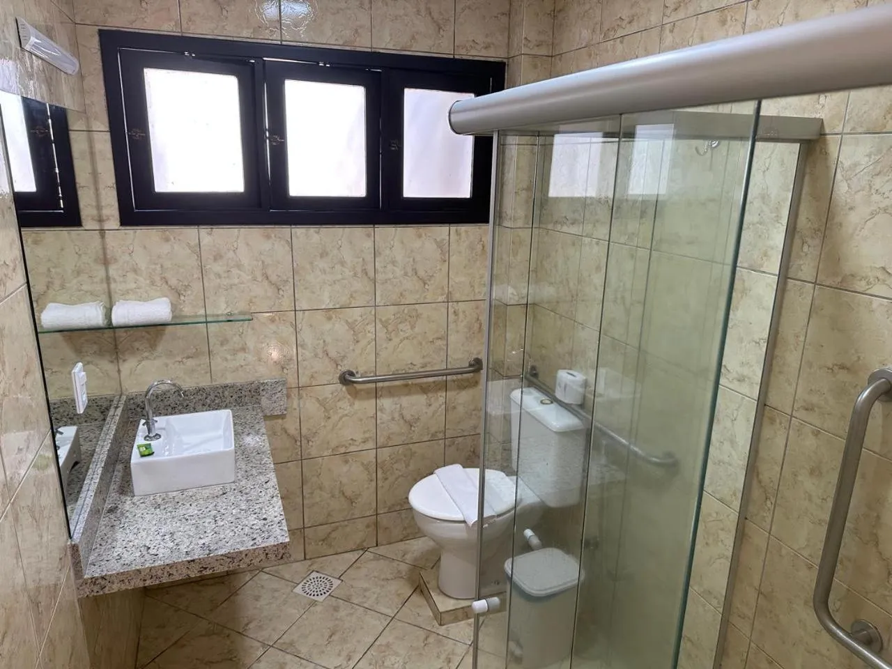 Bathroom in Pousada Beija Flor