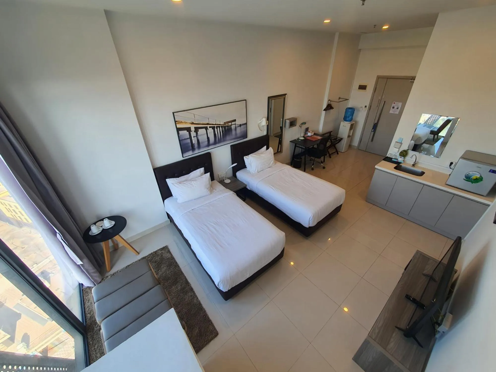 Bedroom, Bed in The Bridge Club