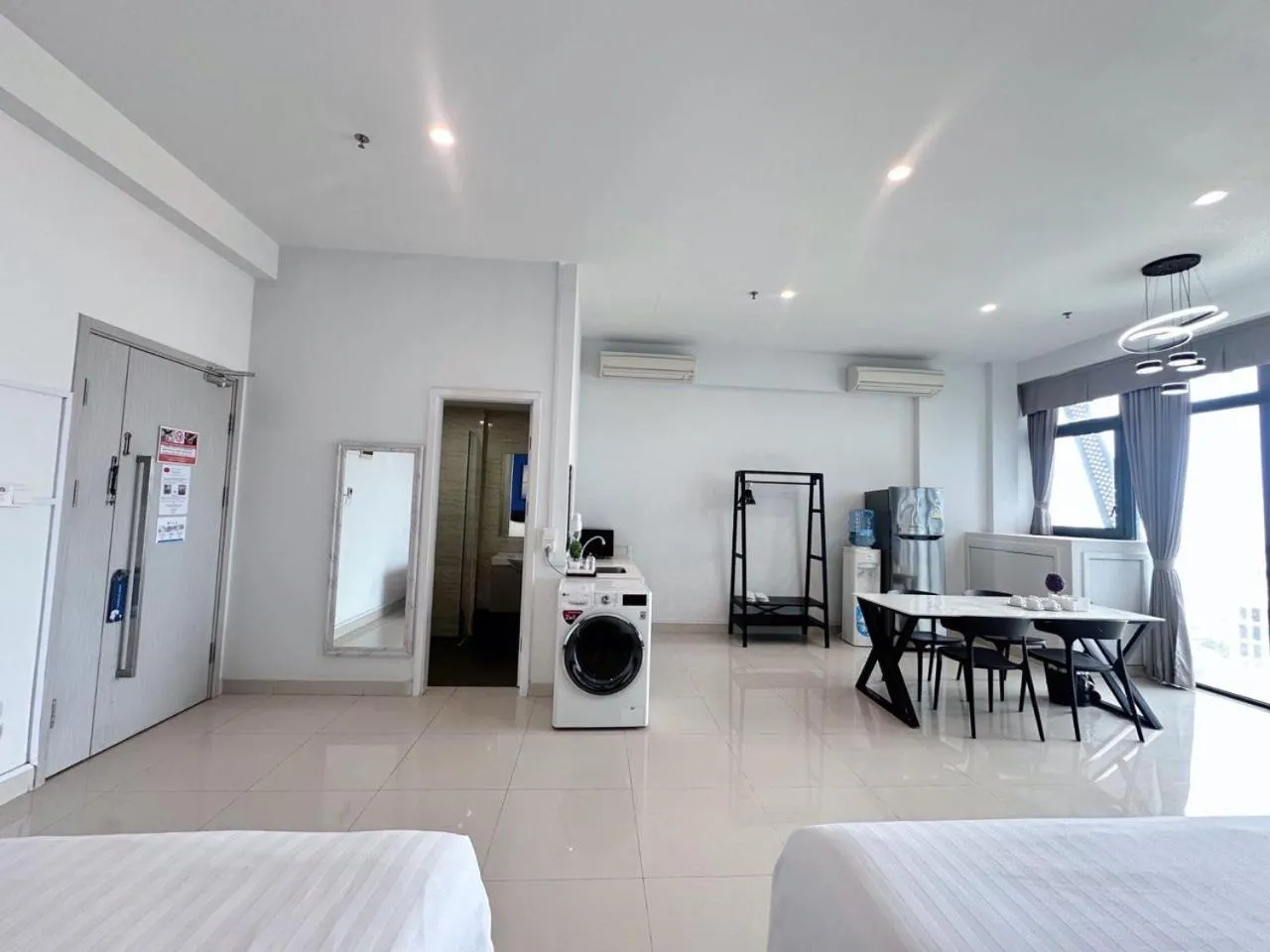 Bed in The Bridge Club