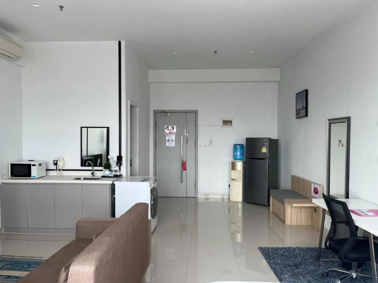 Bedroom in The Bridge Club