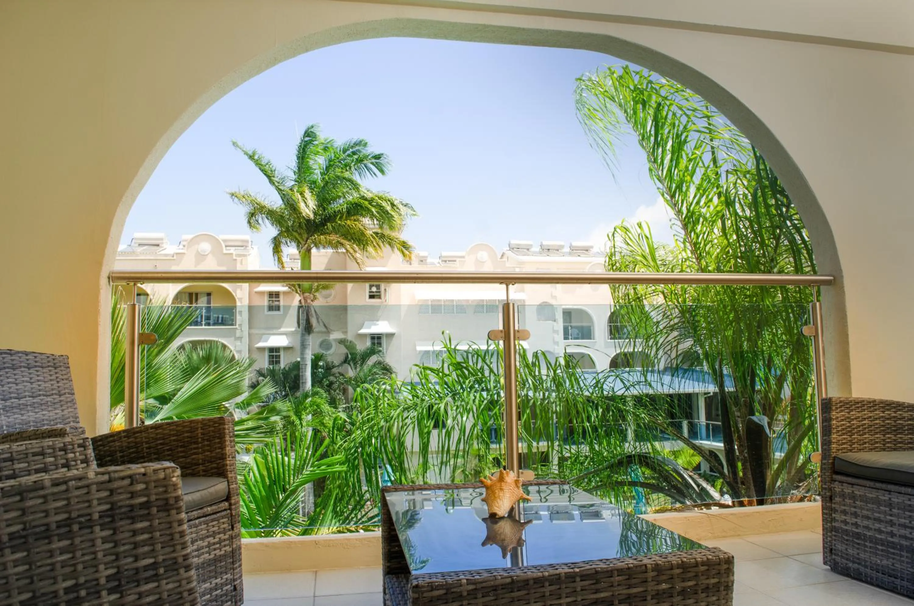 Patio in Sunbay Hotel