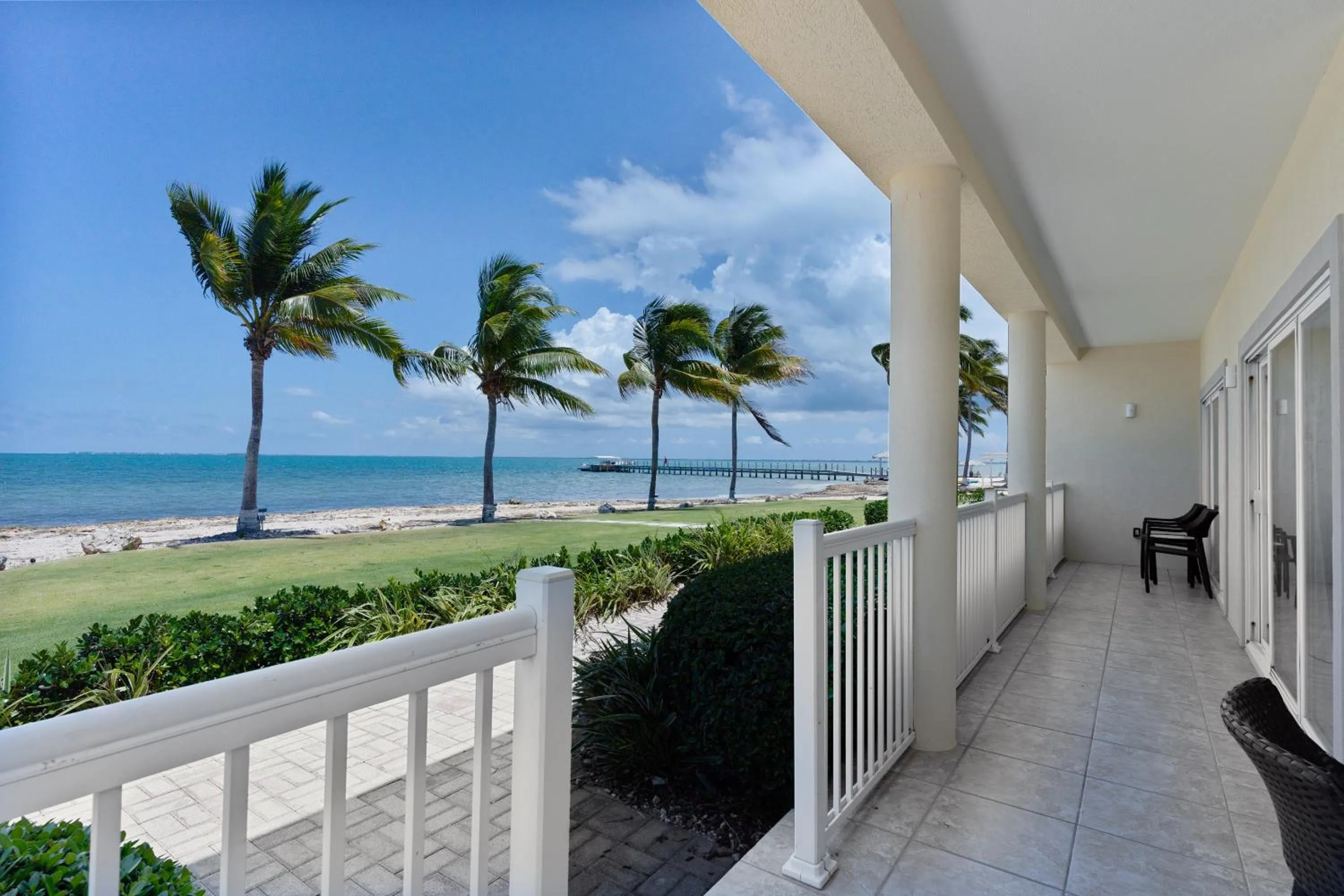 Balcony/Terrace in Holiday Inn Resort Grand Cayman by IHG
