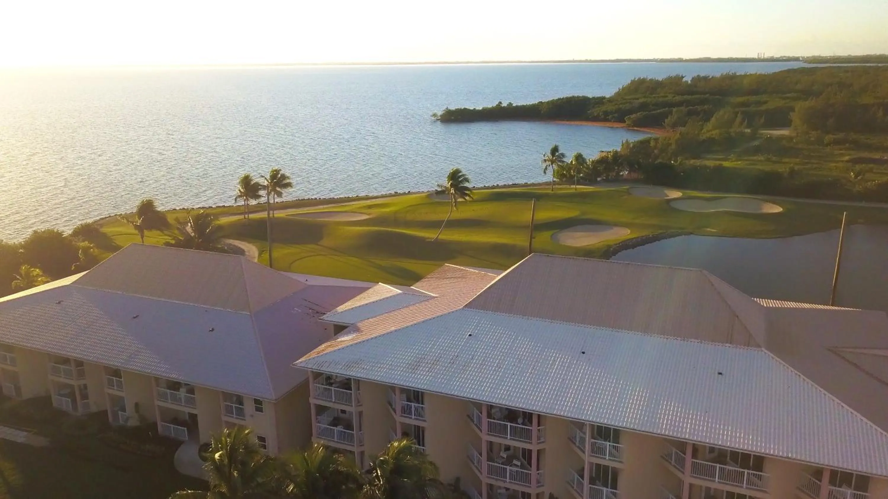 Golfcourse in Holiday Inn Resort Grand Cayman by IHG