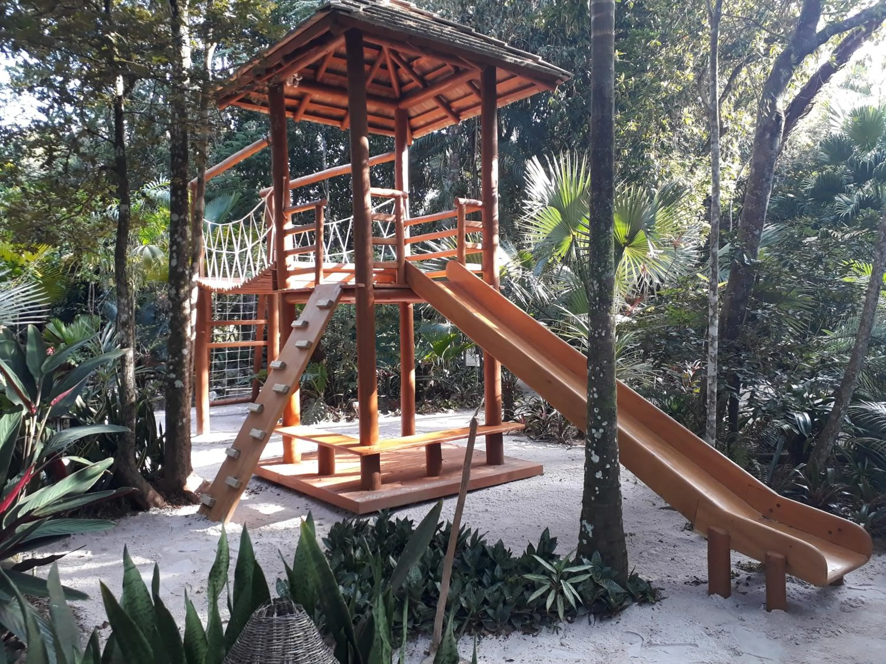 Children play ground in Mata N'ativa Pousada