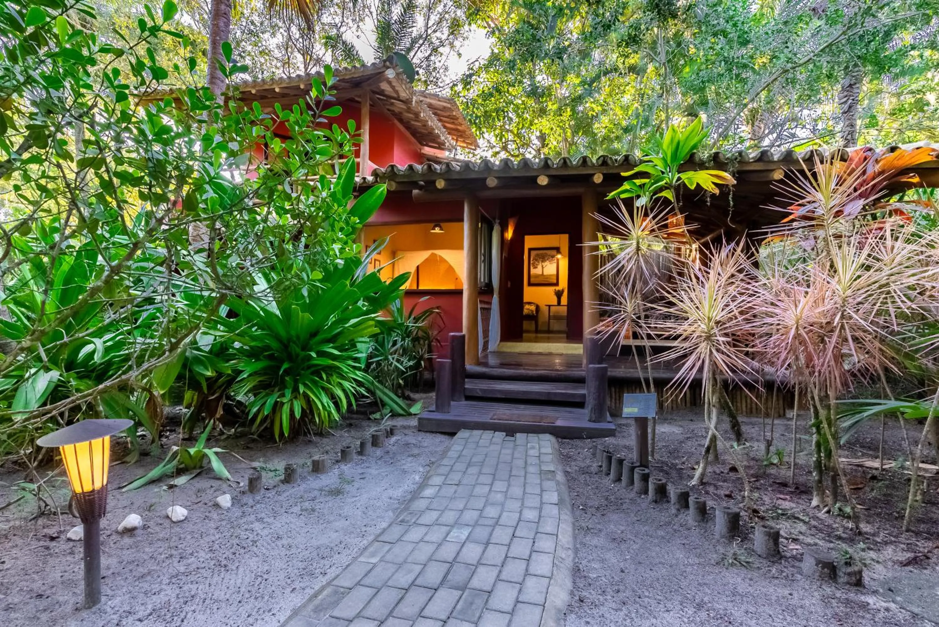 Spring in Mata N'ativa Pousada