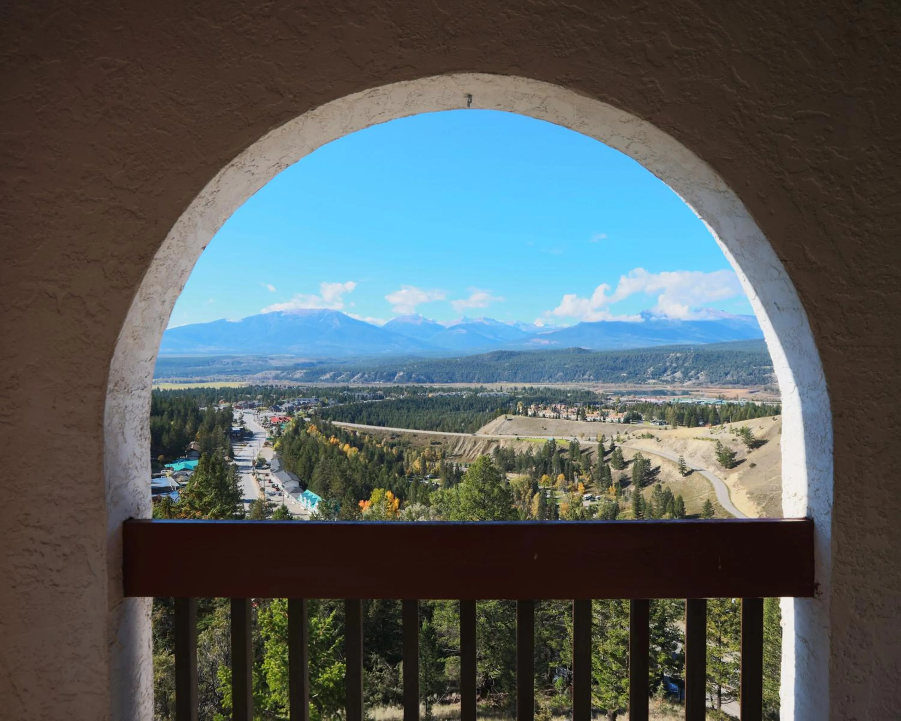 Property building in Radium Chalet