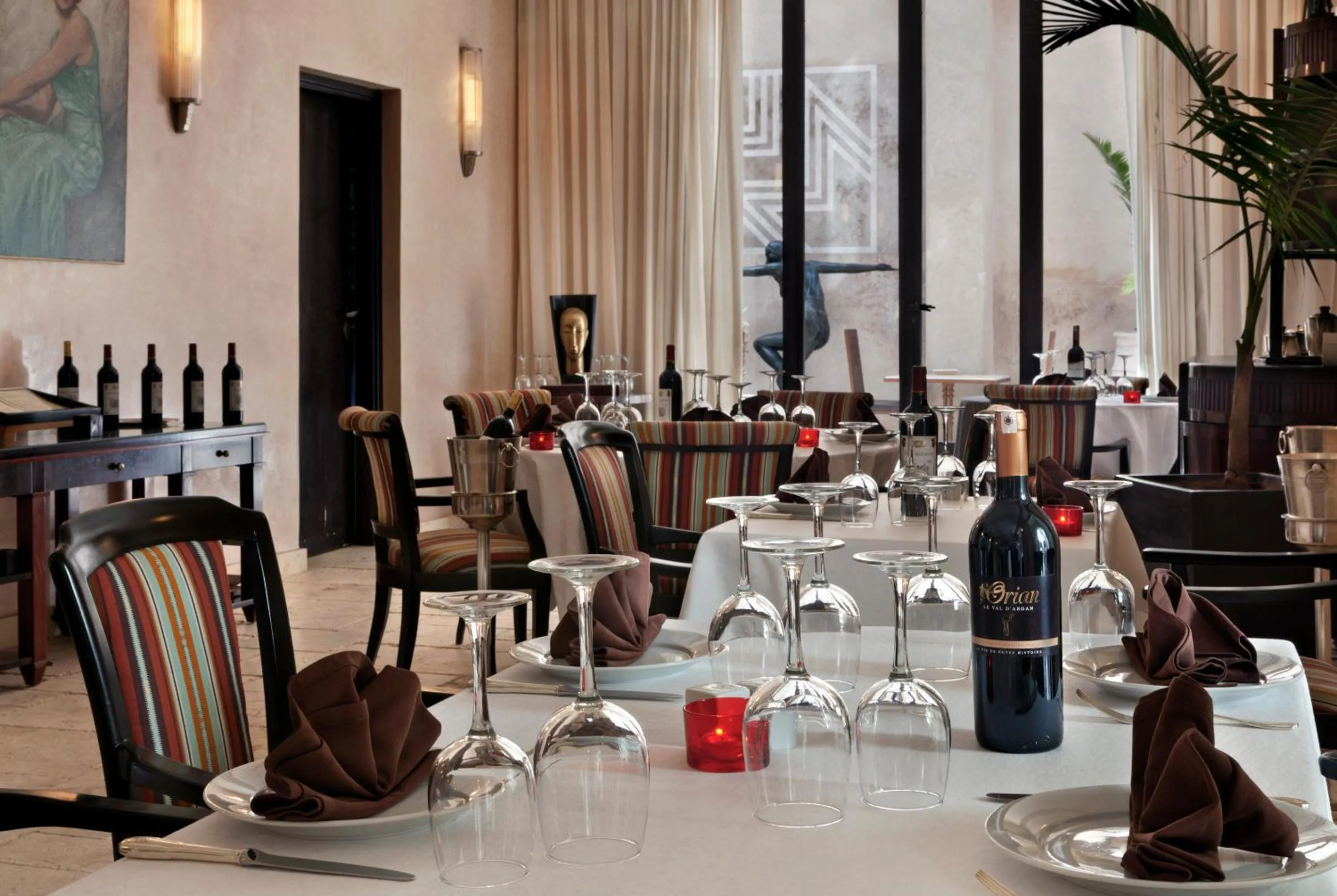 Restaurant/places to eat in Villa Makassar