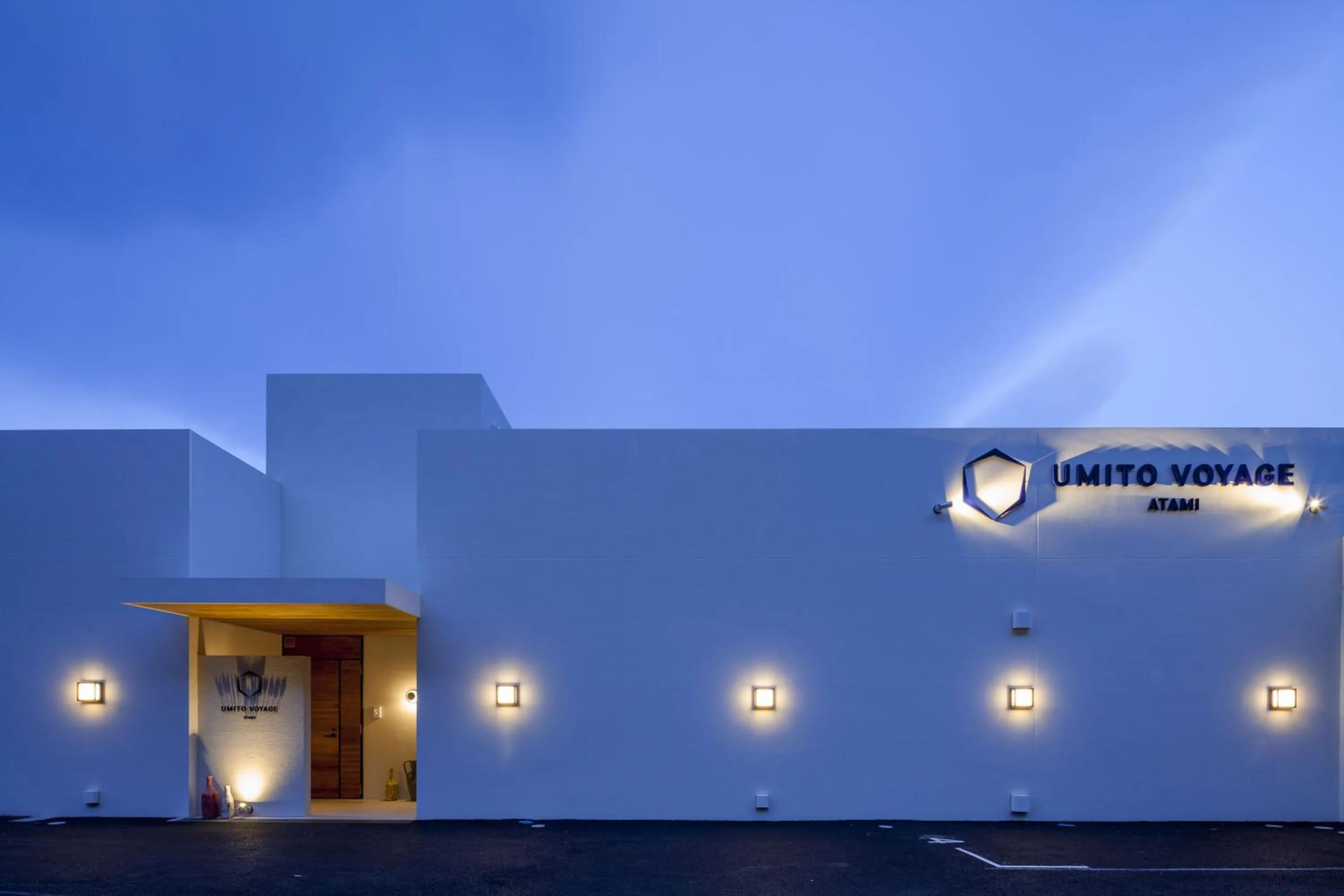 Facade/entrance, Property Building in Umito Voyage Atami