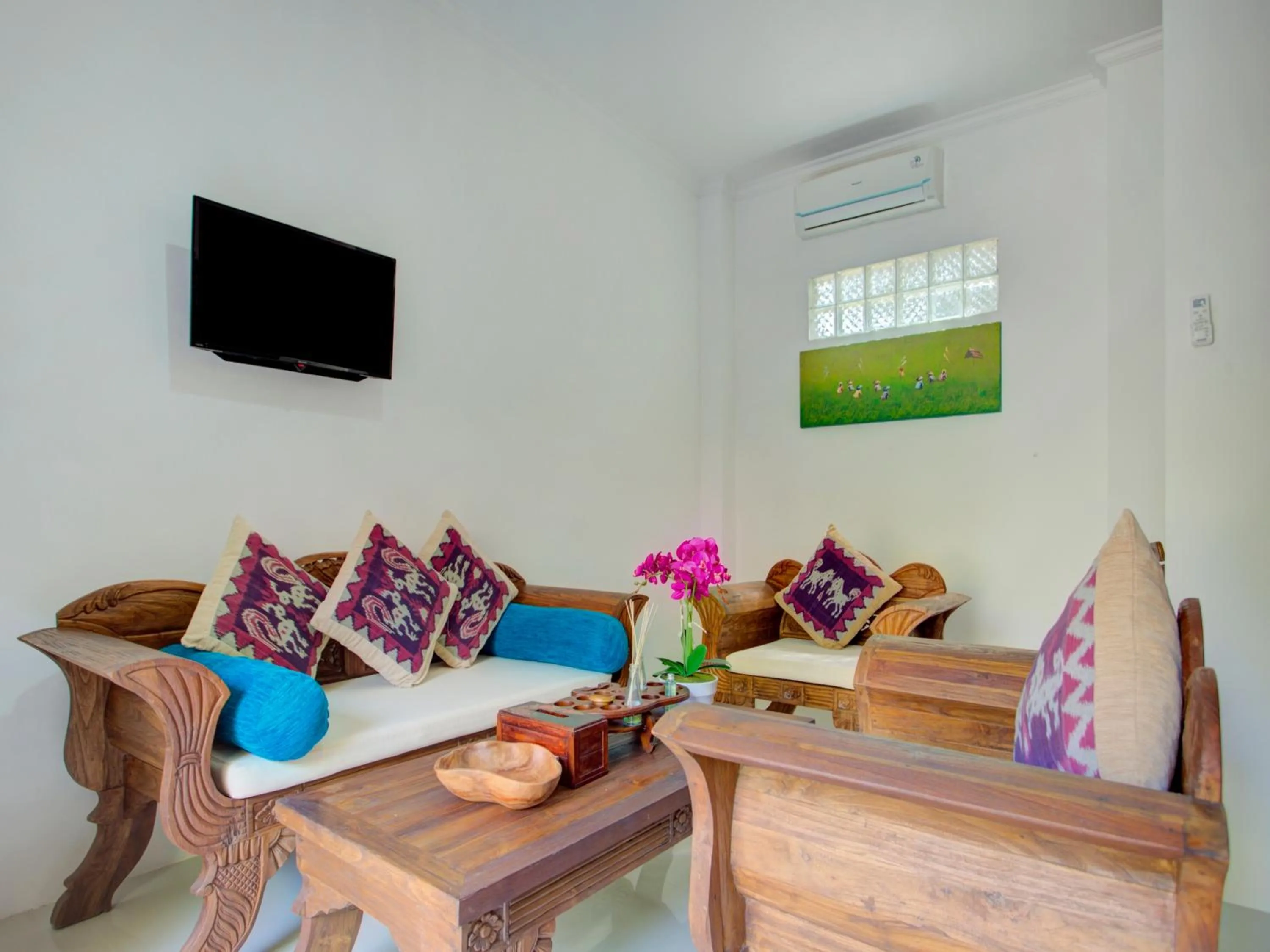 Seating area in Vivaldi Jimbaran