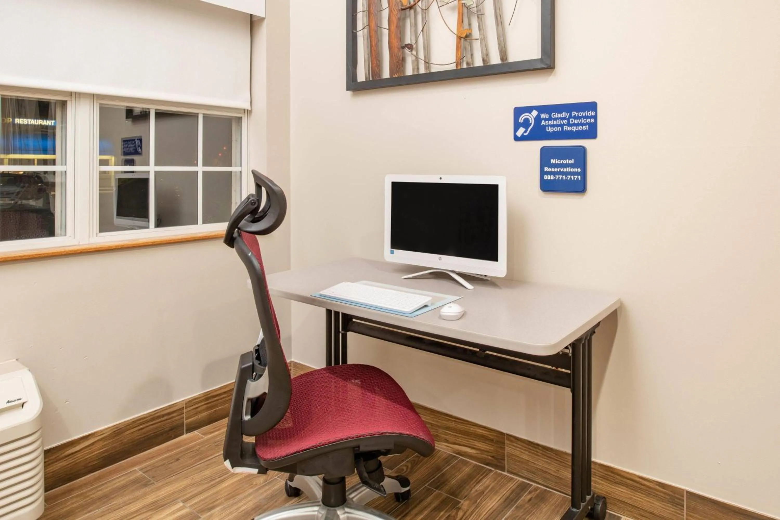 Business facilities in Microtel Inn & Suites by Wyndham Springfield