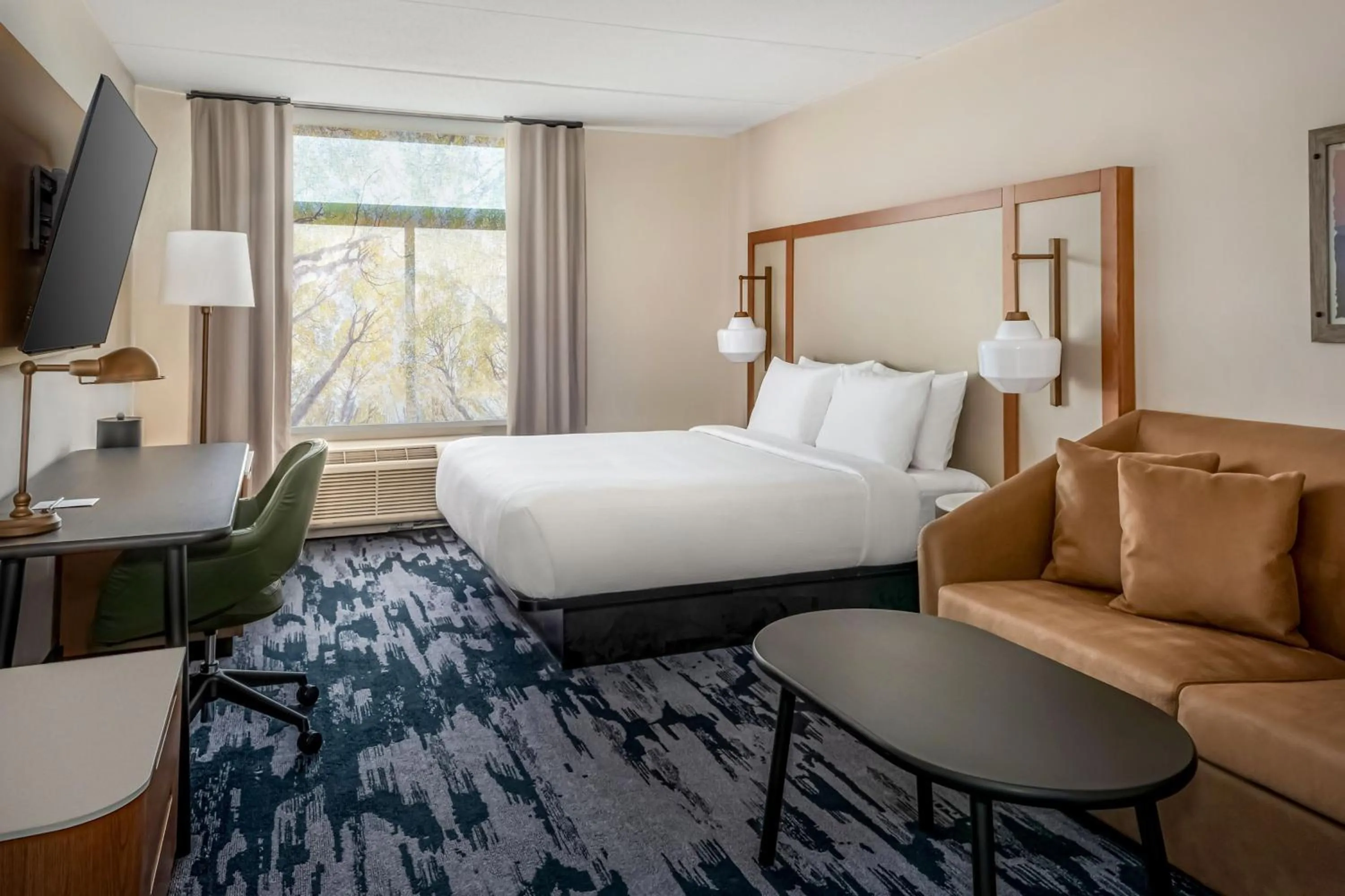 Photo of the whole room, Bed in Fairfield by Marriott Inn & Suites Rome NY