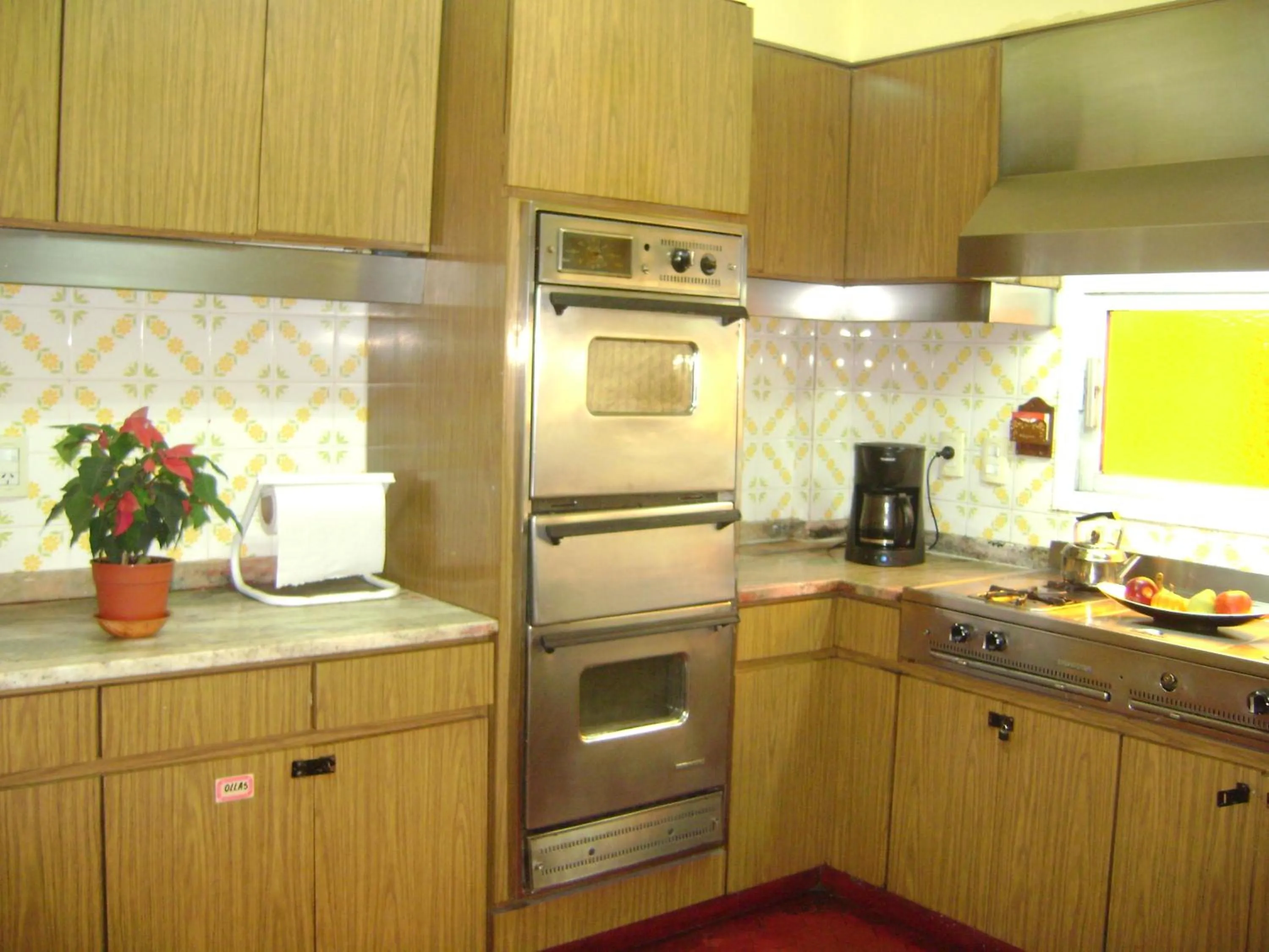 Kitchen or kitchenette in Palermo Soho Hostel