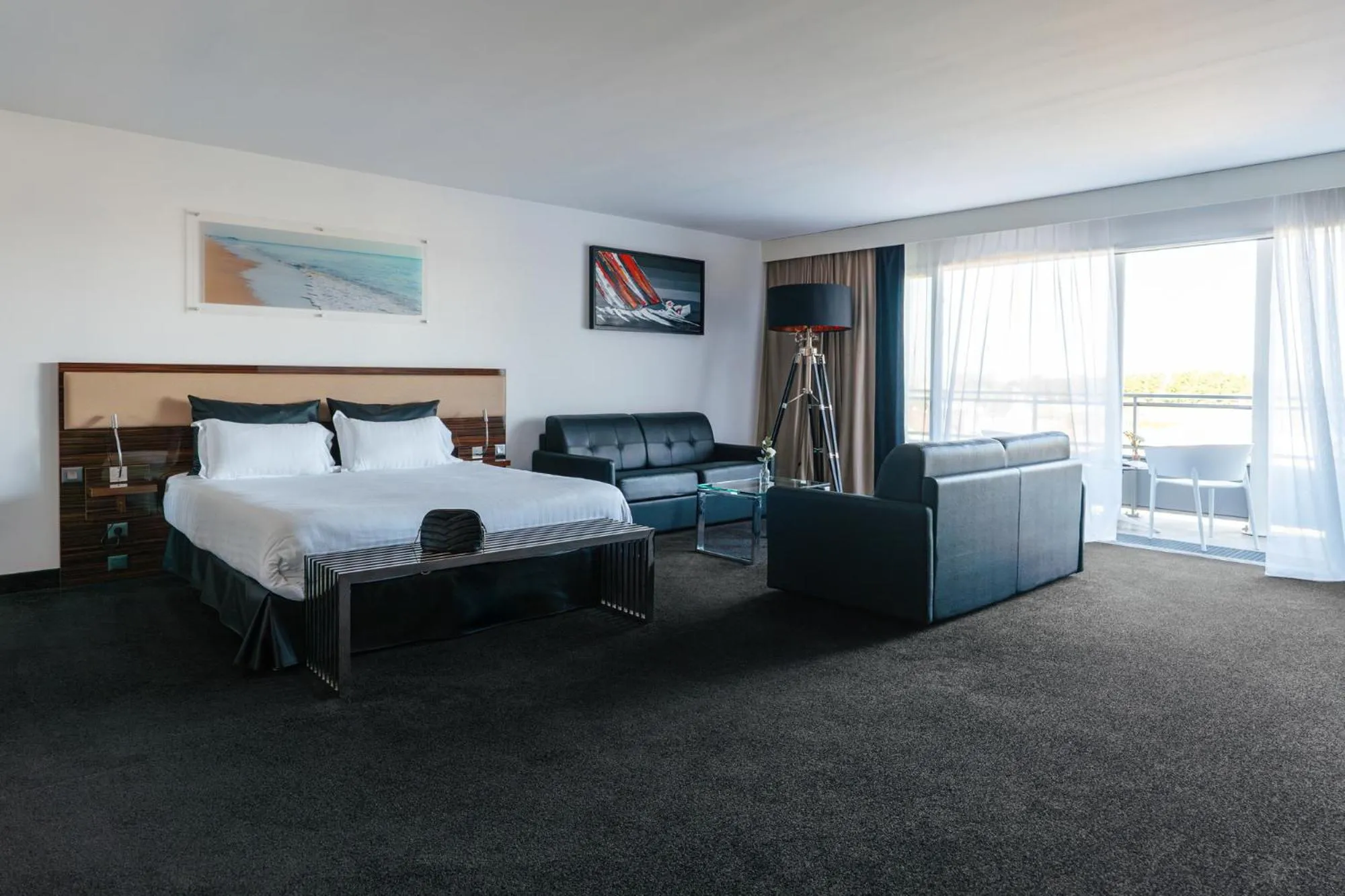 Bed in Westotel Le Pouliguen