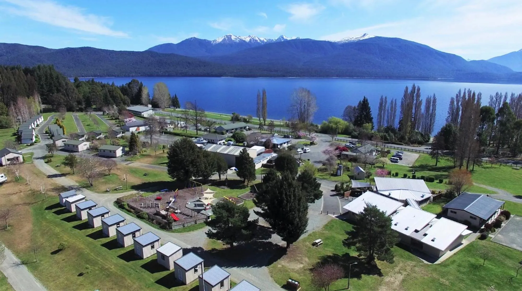Garden in Te Anau Lakeview Holiday Park & Motels