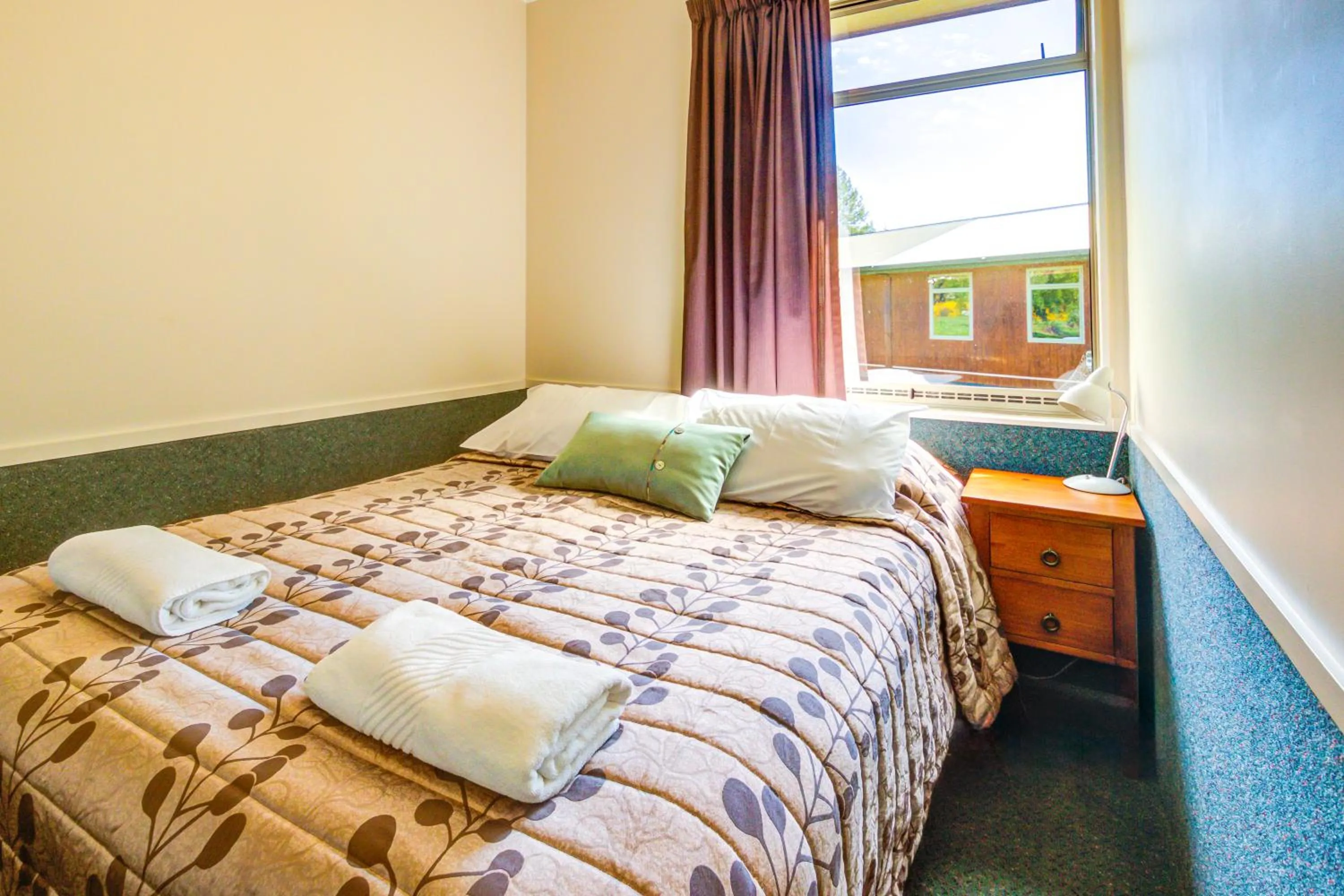 Bed in Te Anau Lakeview Holiday Park & Motels