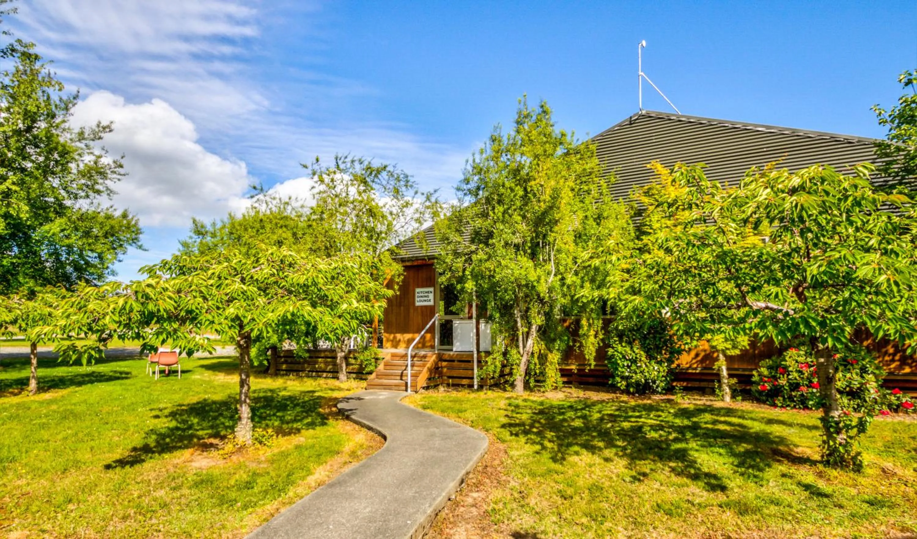 Property building in Te Anau Lakeview Holiday Park & Motels