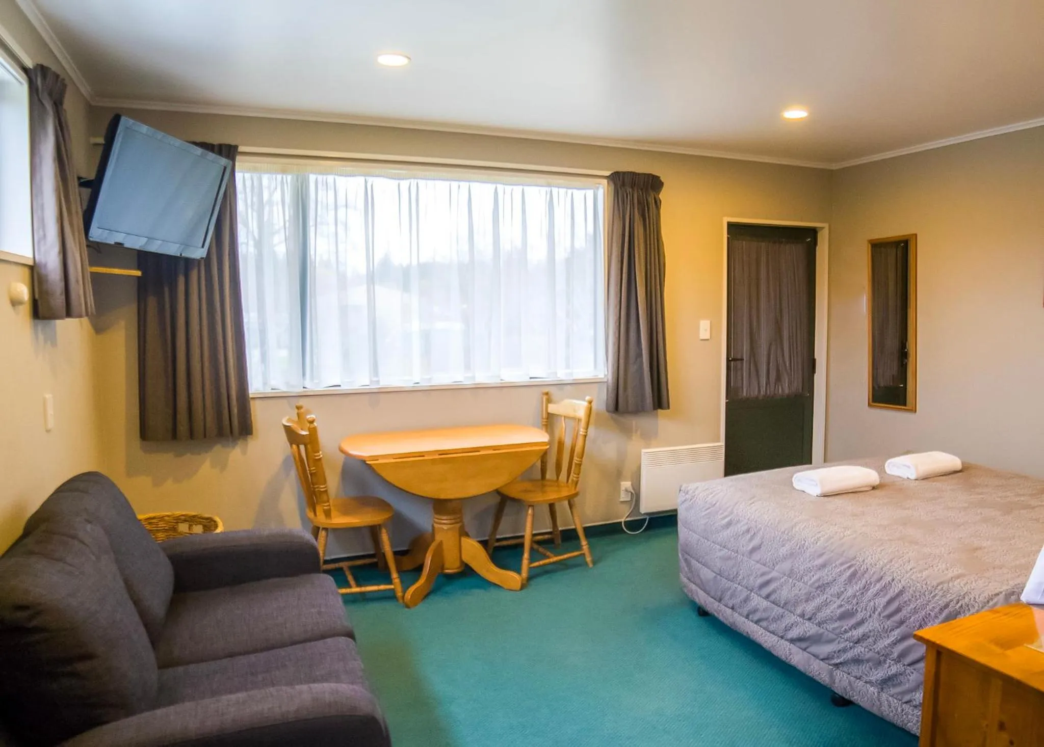 Bed in Te Anau Lakeview Holiday Park & Motels