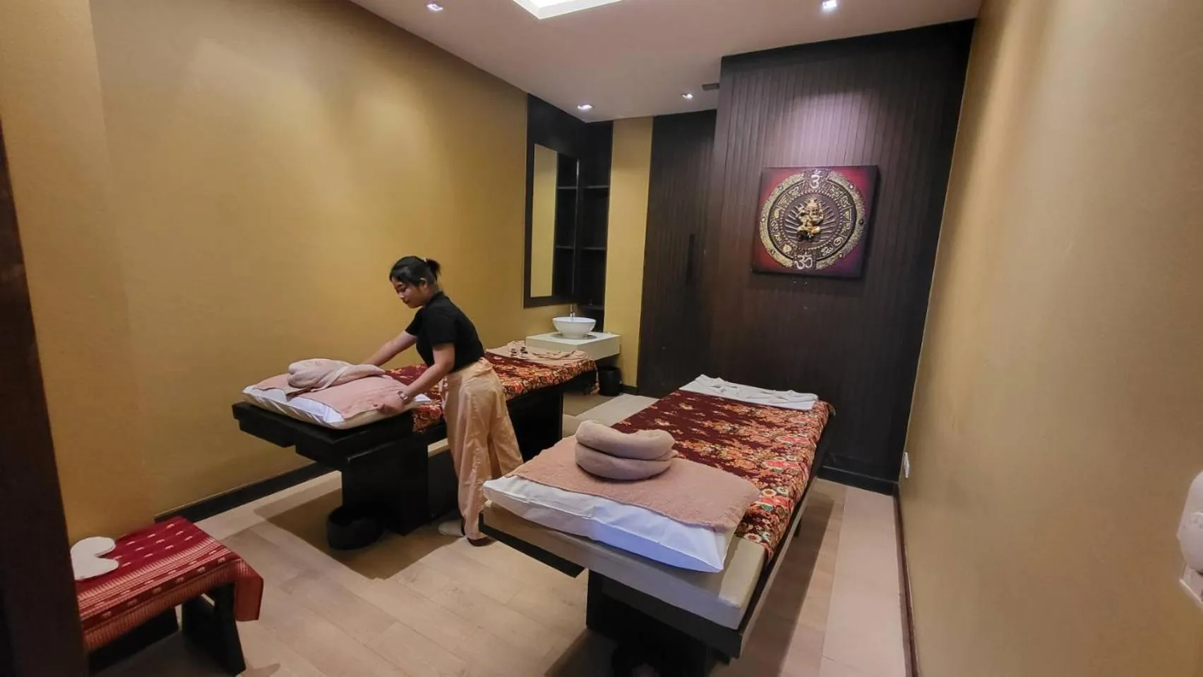 Bed in ASHLEE Plaza Patong Hotel & Spa