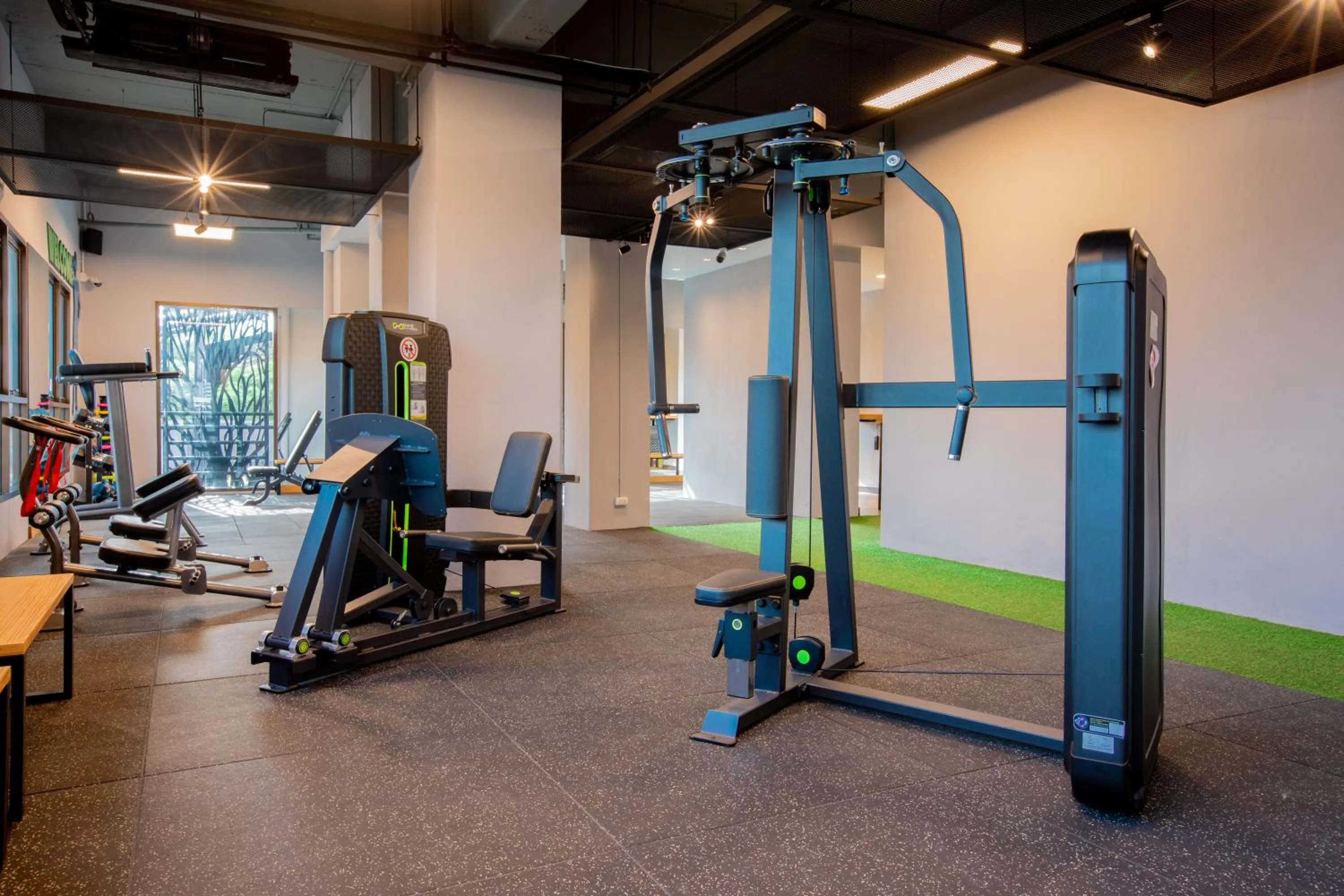 Fitness centre/facilities in The Royal River Hotel