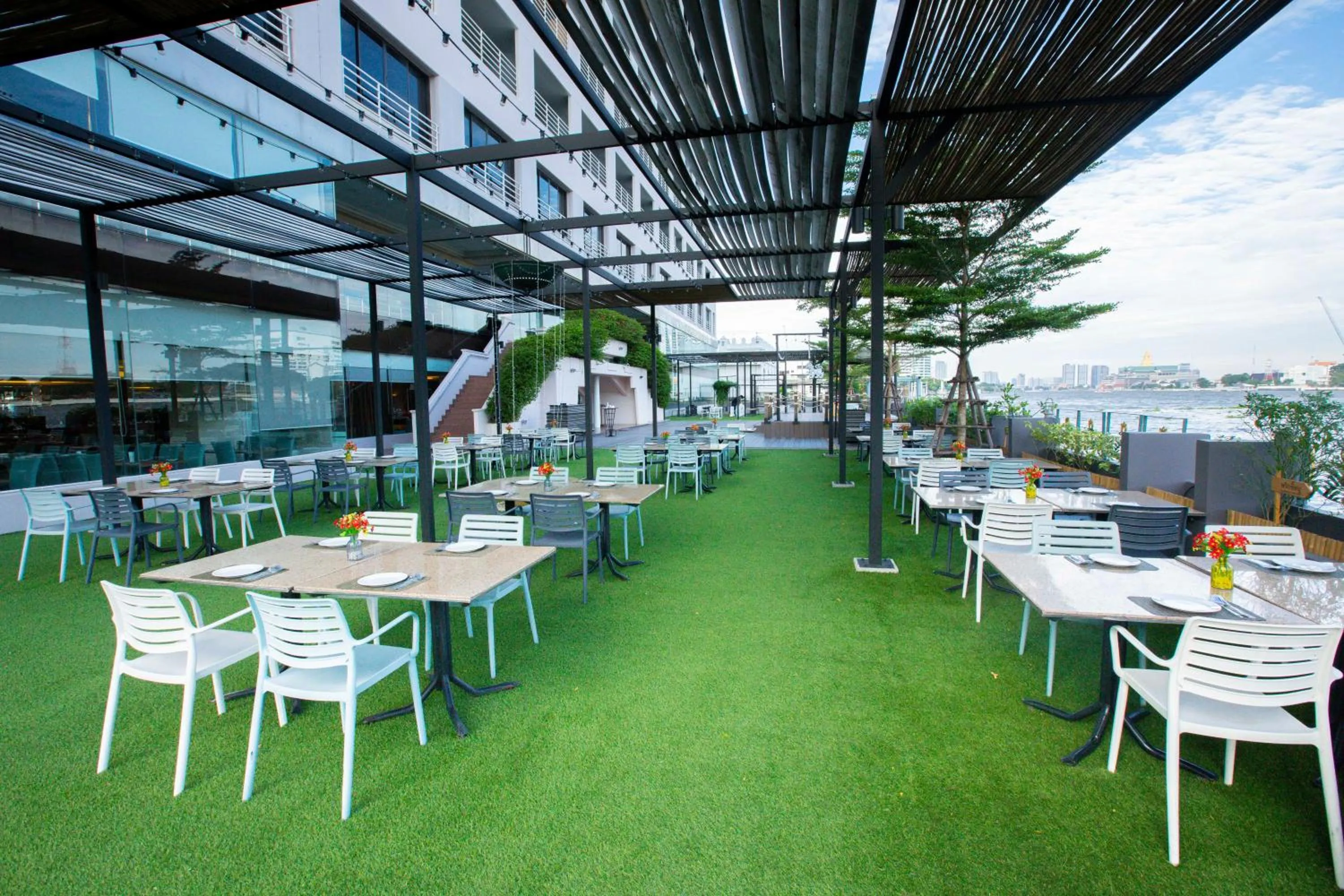 The Royal River Hotel