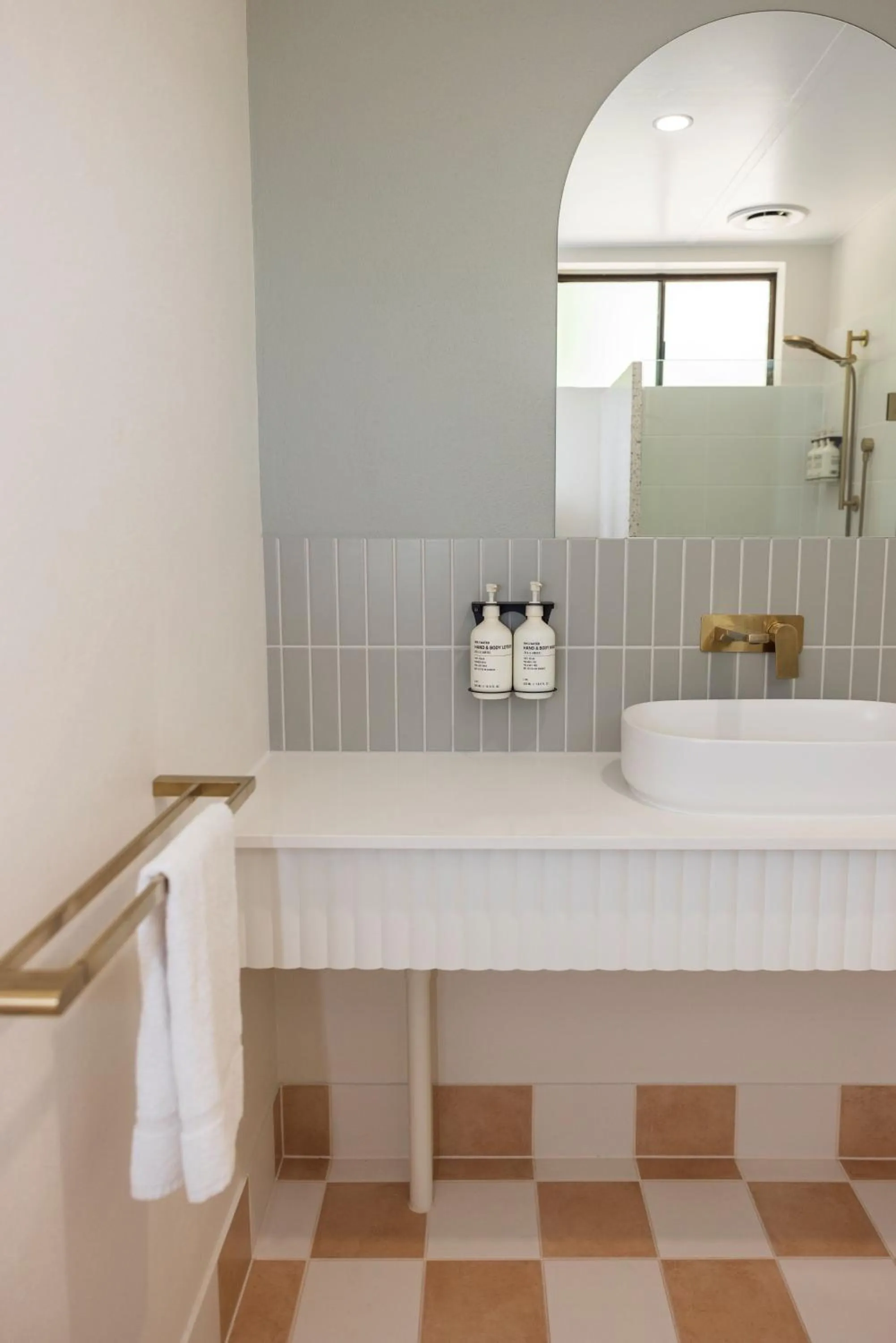 Shower in The Timothée Resort