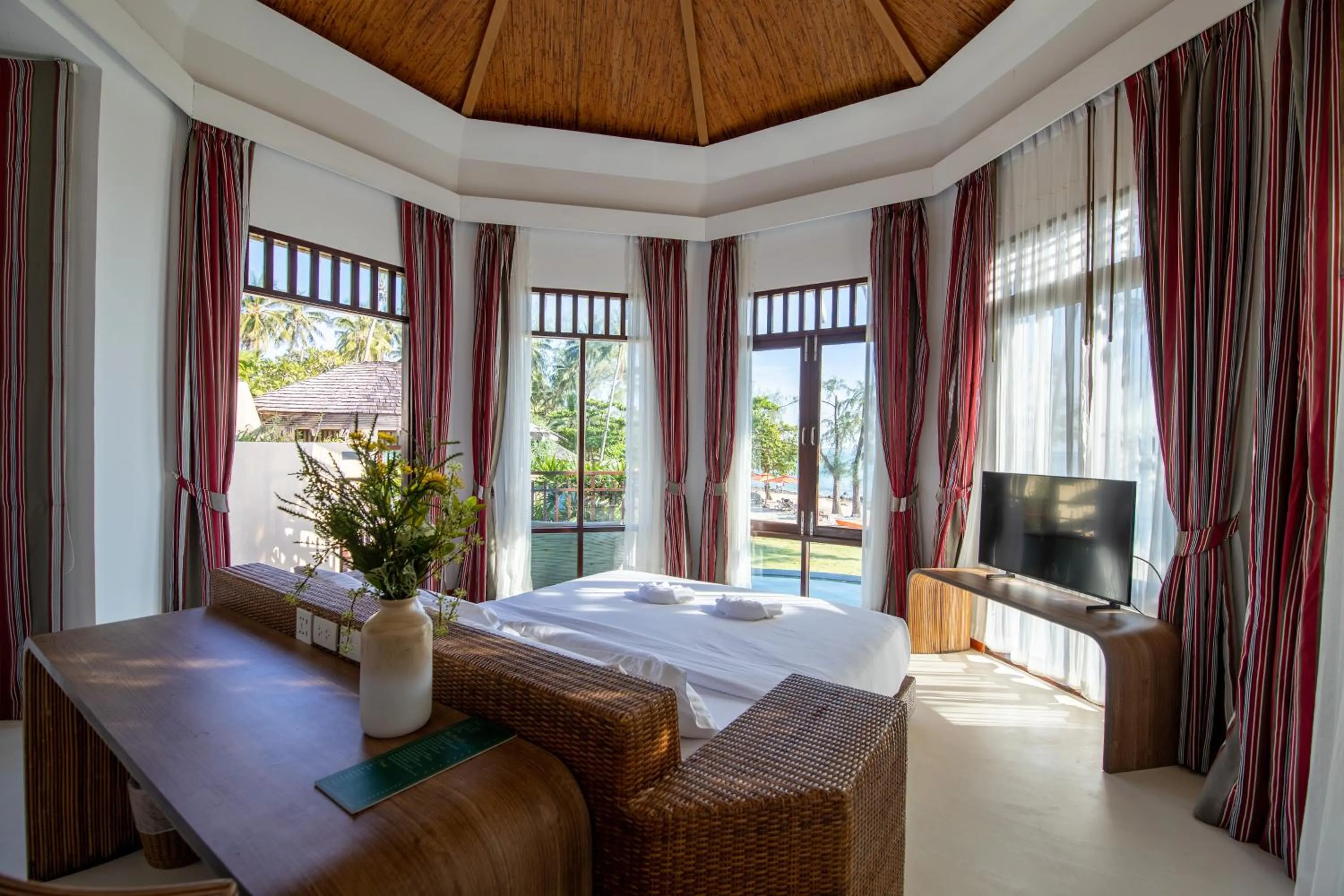 Bed in Ajinta Resort