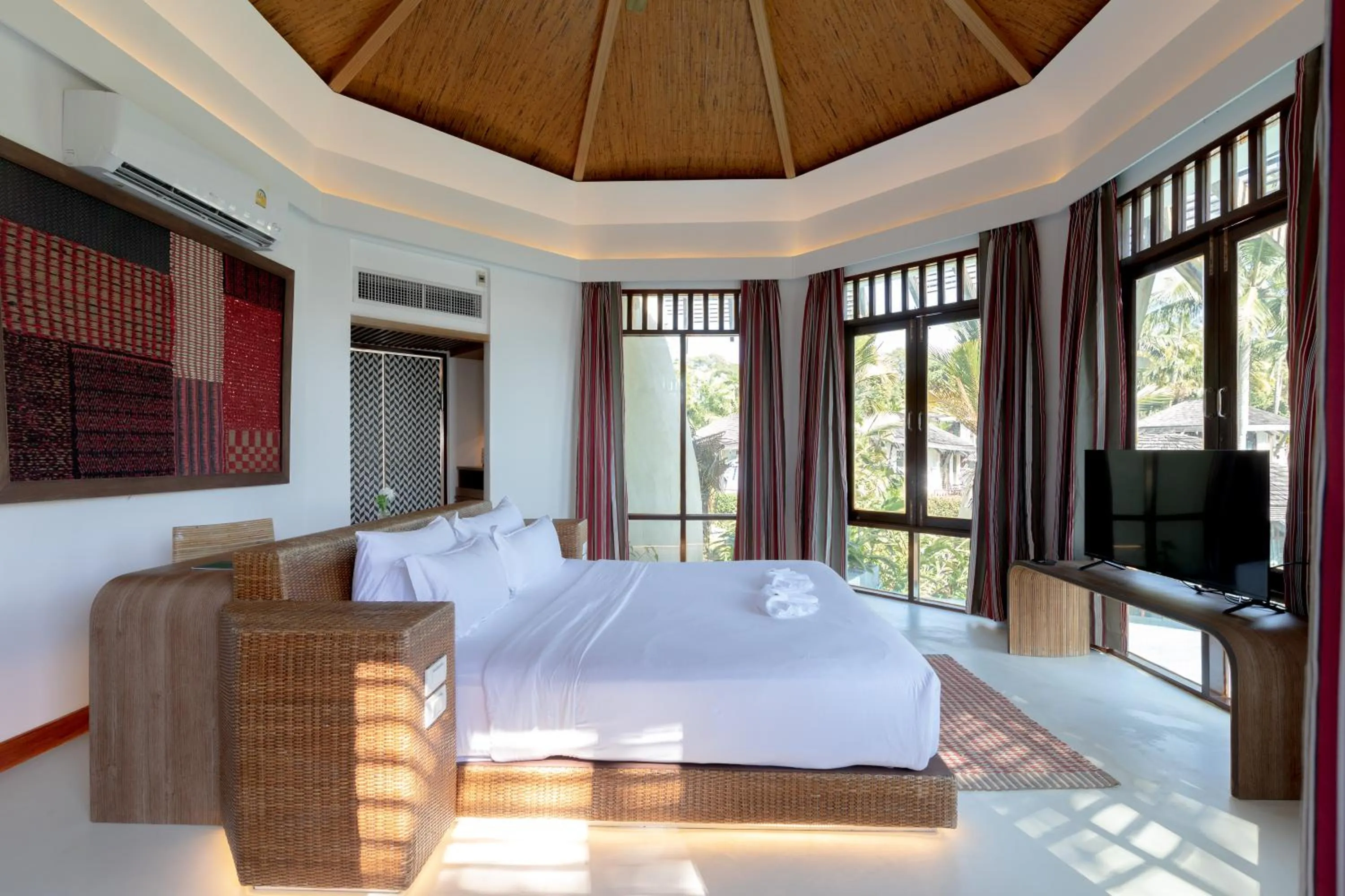 Bedroom, Bed in Cham's House