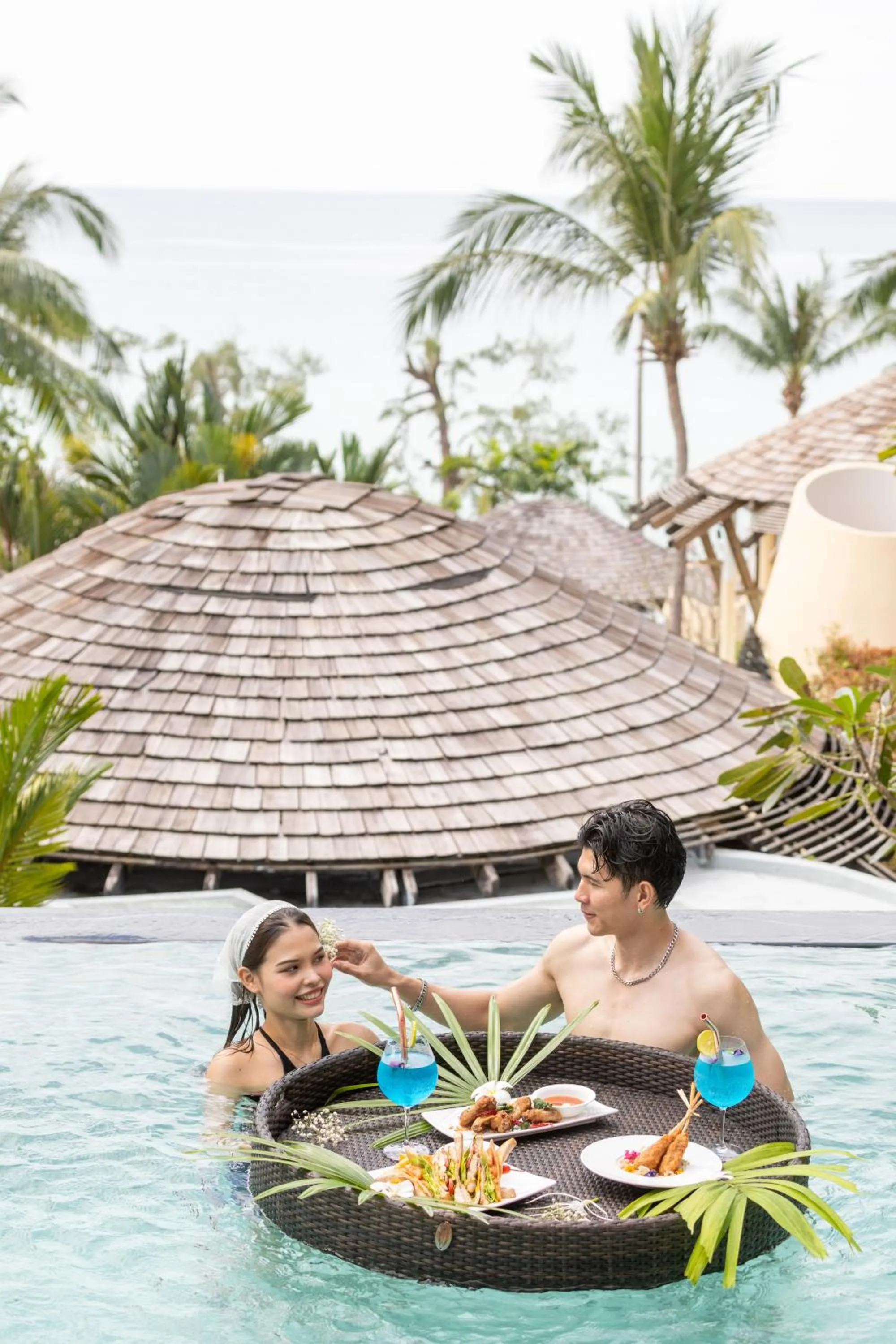 Swimming pool in Ajinta Resort