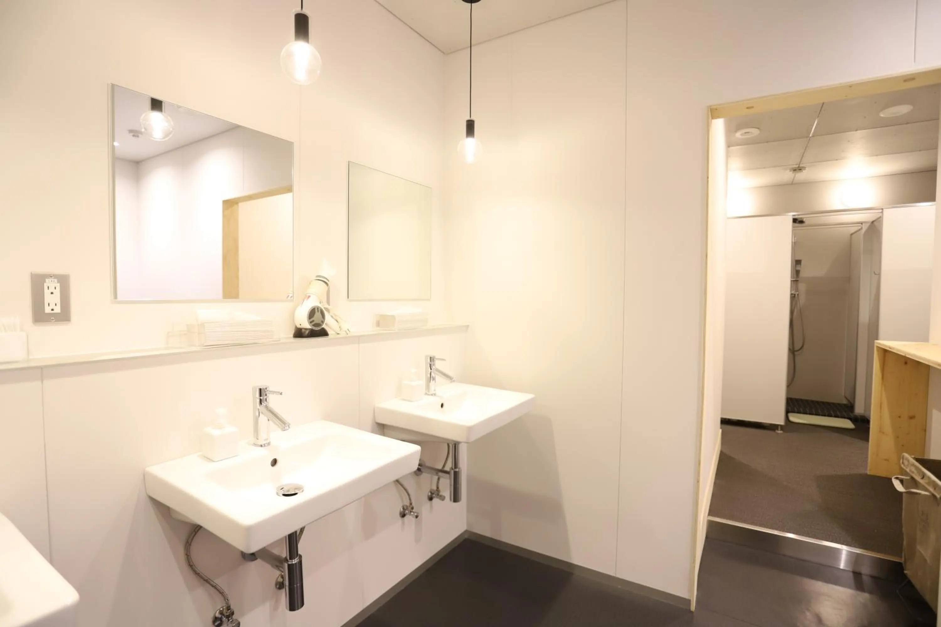 Bathroom in Hostel Tomar