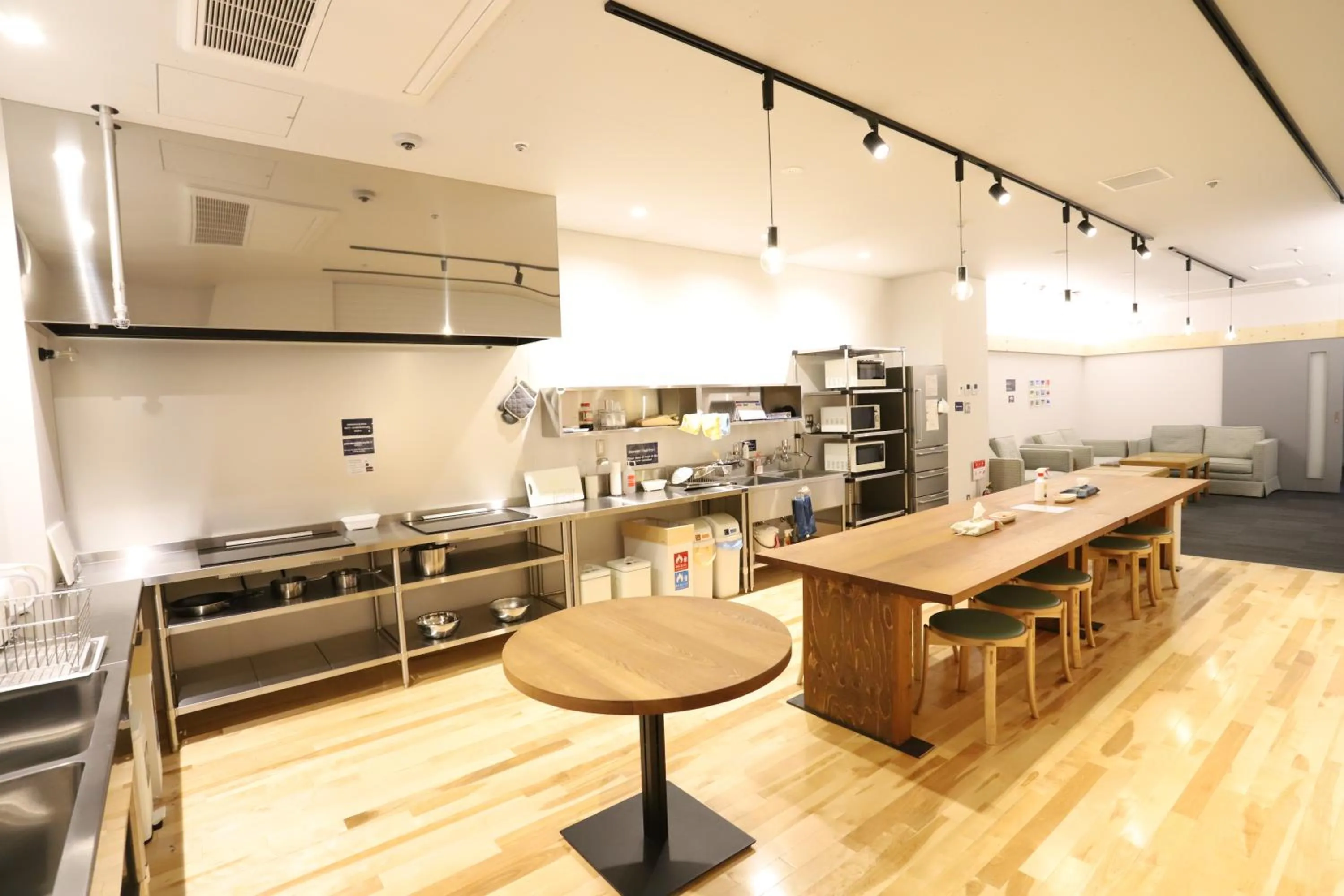 Communal lounge/ TV room in Hostel Tomar