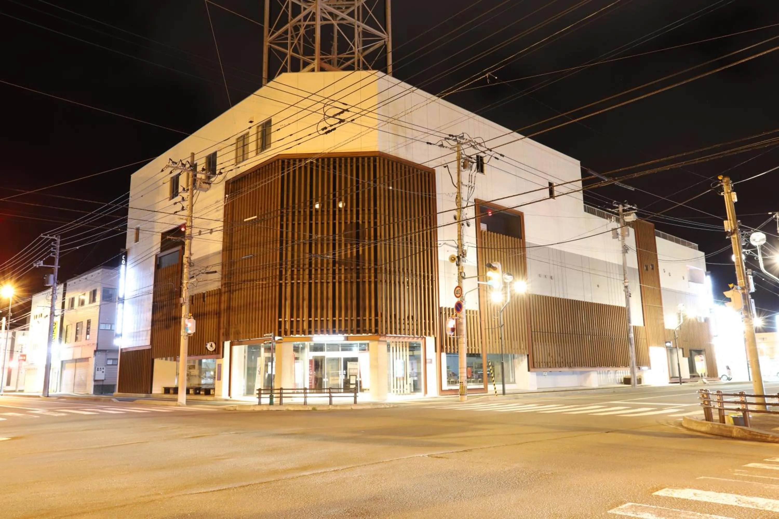 Property building in Hostel Tomar