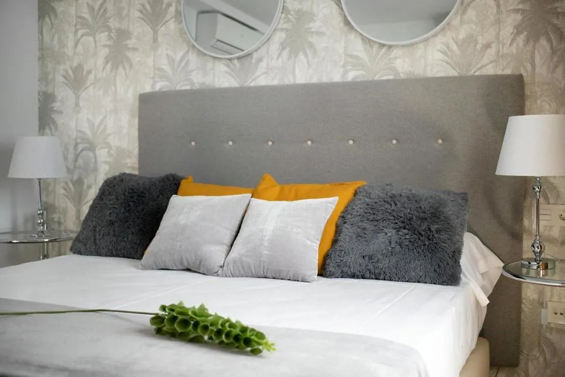 Bedroom, Bed in Feelathome Mártires Apartments