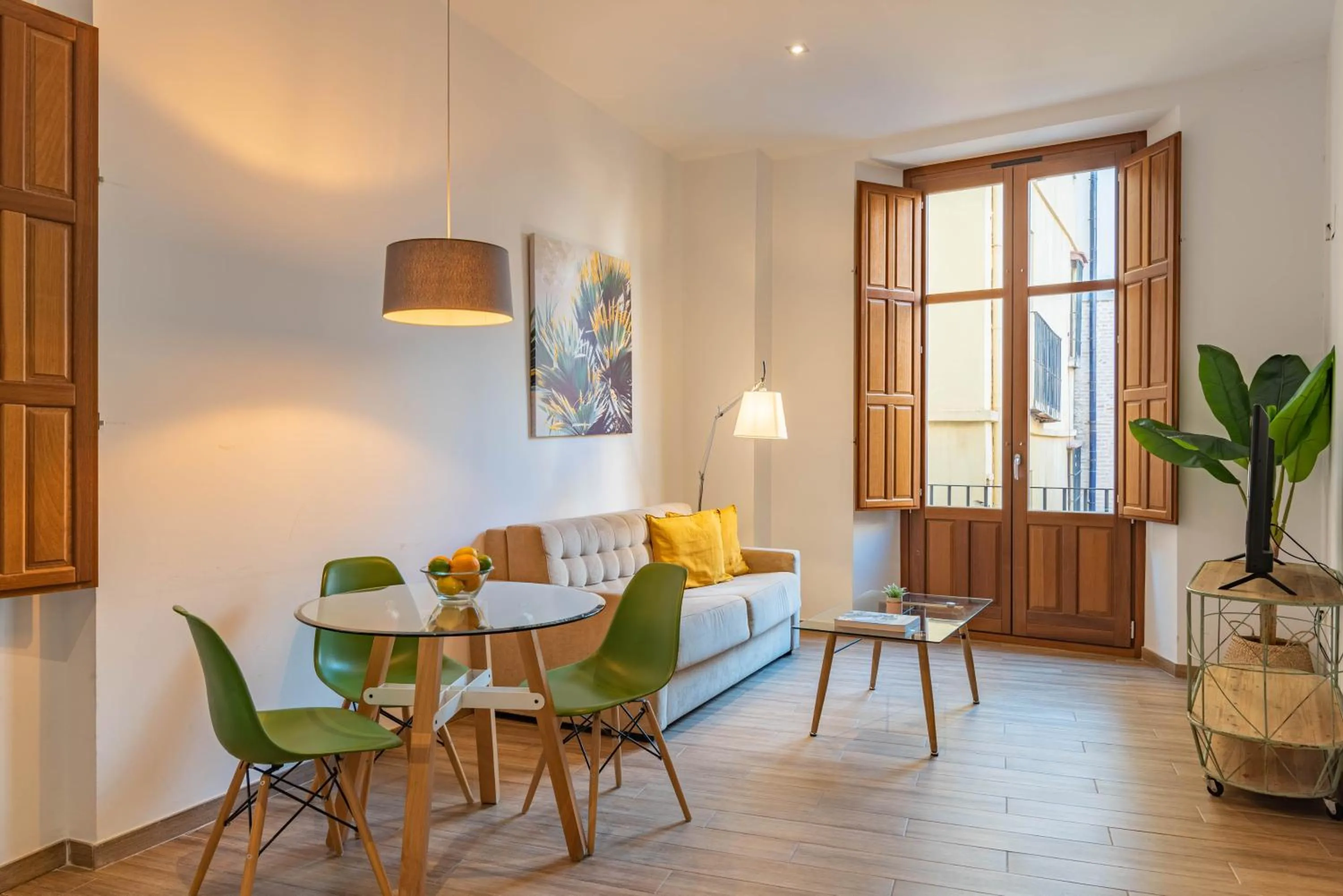 Living room in Feelathome Mártires Apartments