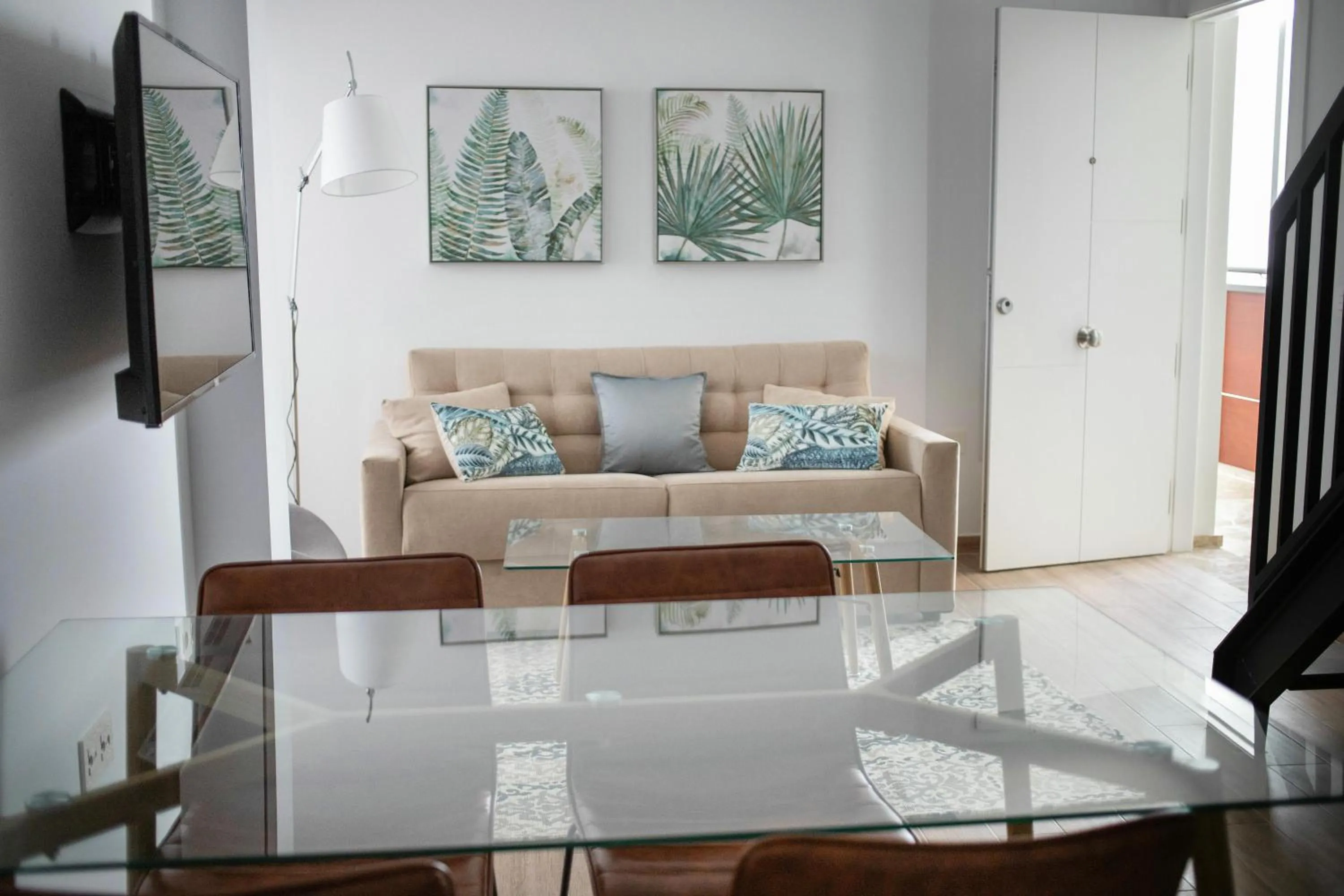 Living room in Feelathome Mártires Apartments