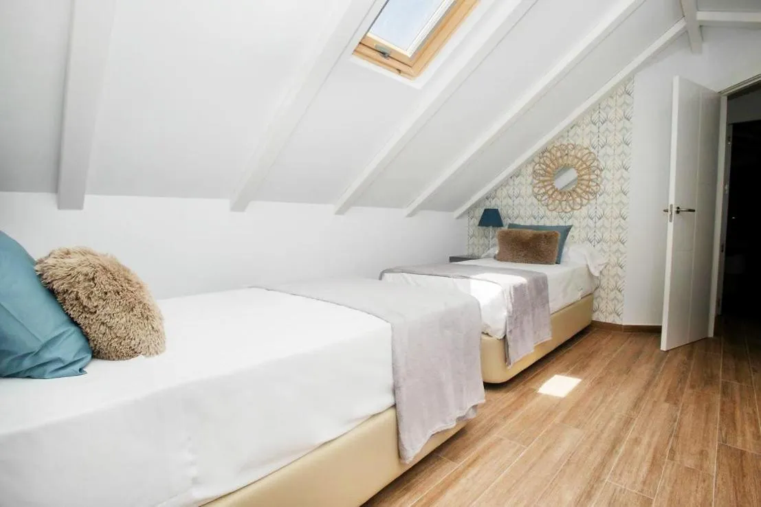 Bedroom, Bed in Feelathome Mártires Apartments