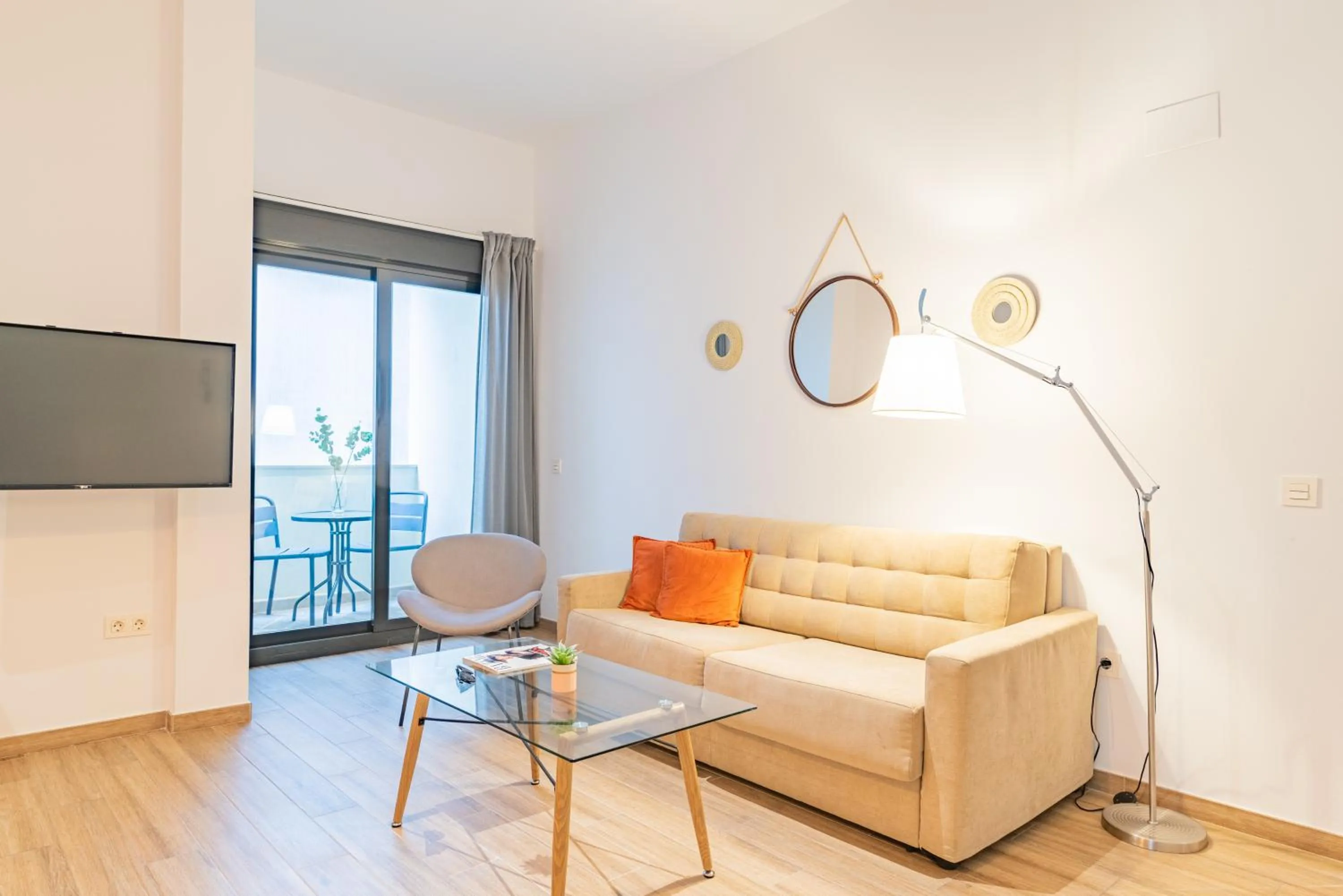 Seating area in Feelathome Mártires Apartments