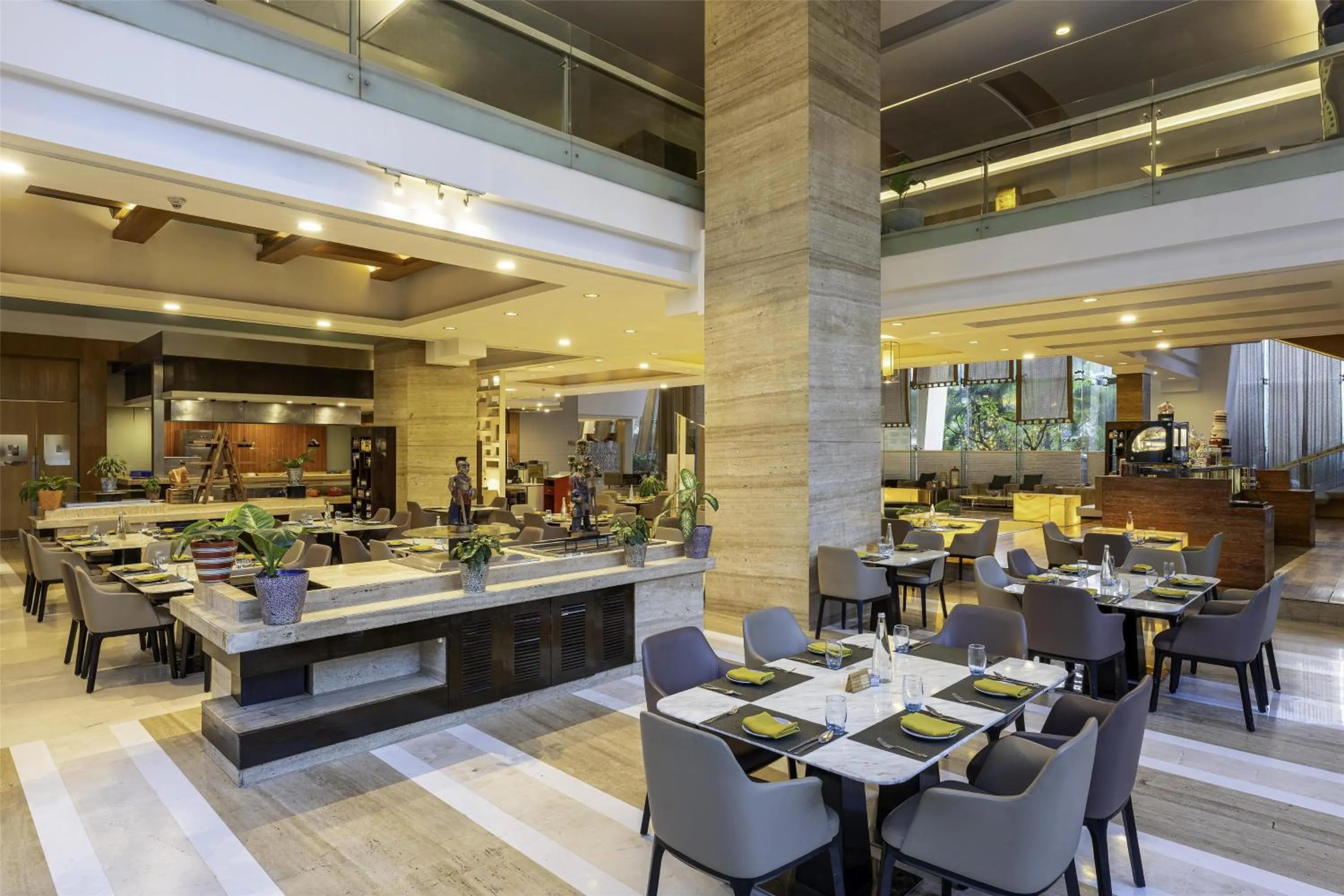 Restaurant/places to eat in Radisson Blu Hotel Pune Kharadi