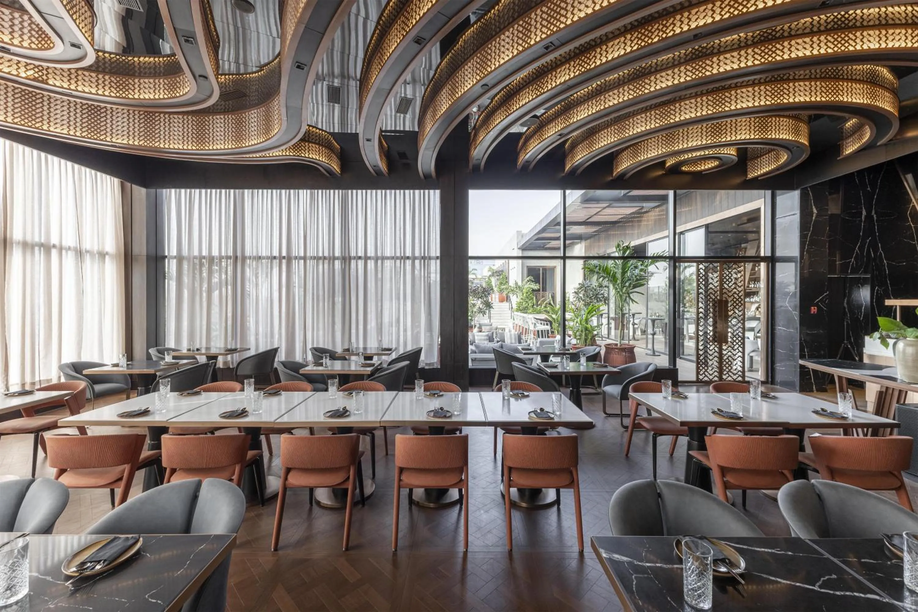 Restaurant/places to eat in Radisson Blu Hotel Pune Kharadi