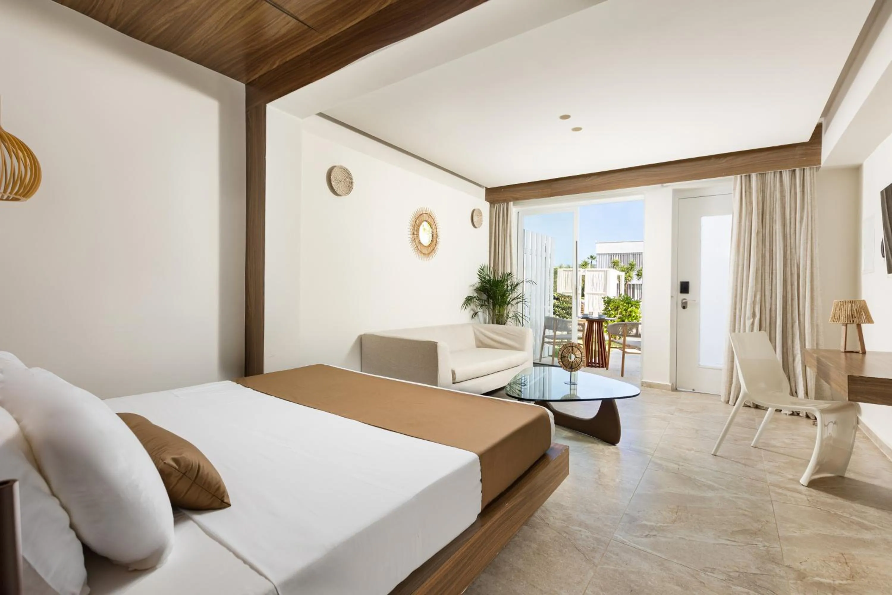 Bedroom, Bed in So White Beach Resort