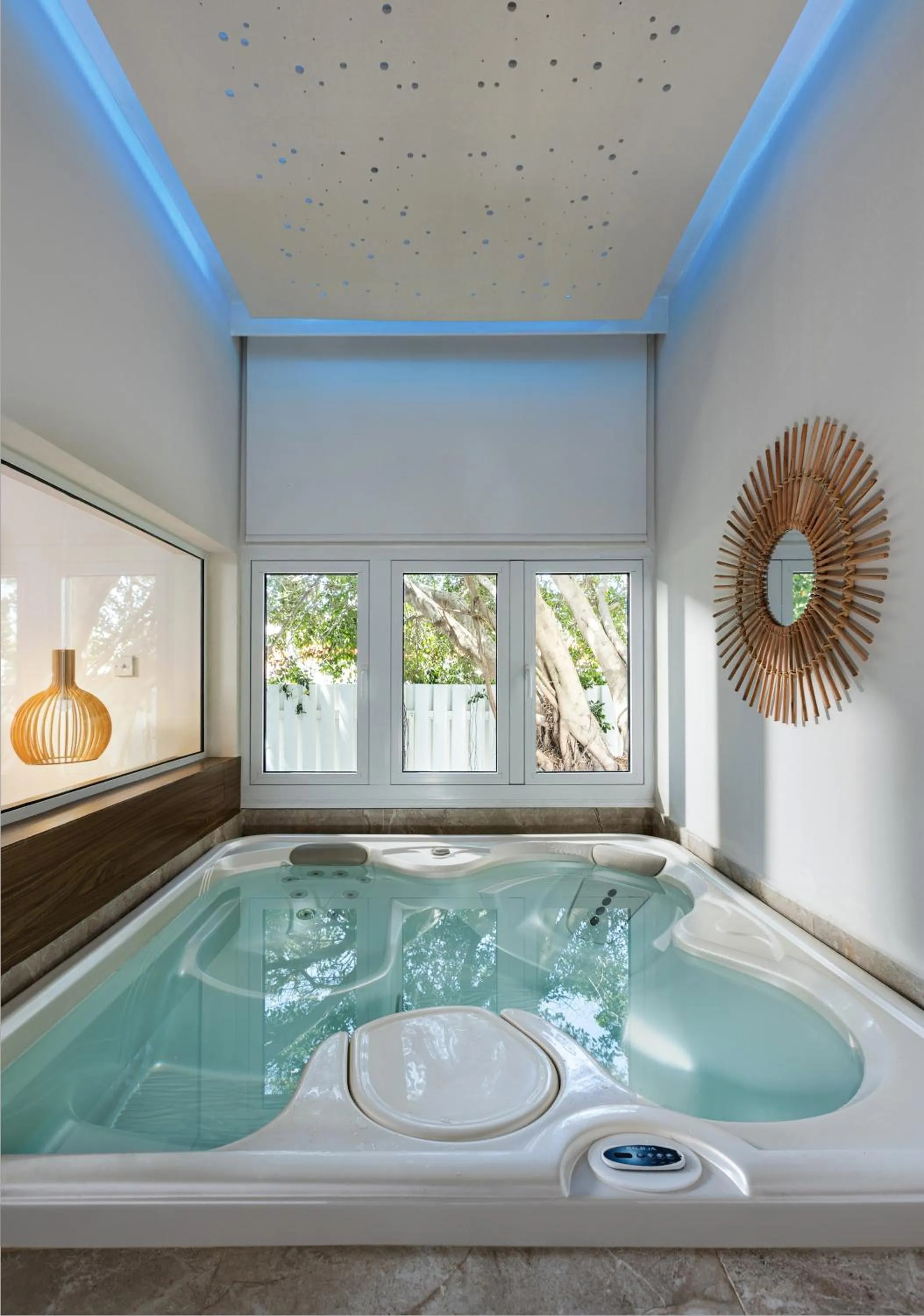 Spa and wellness centre/facilities in So White Beach Resort