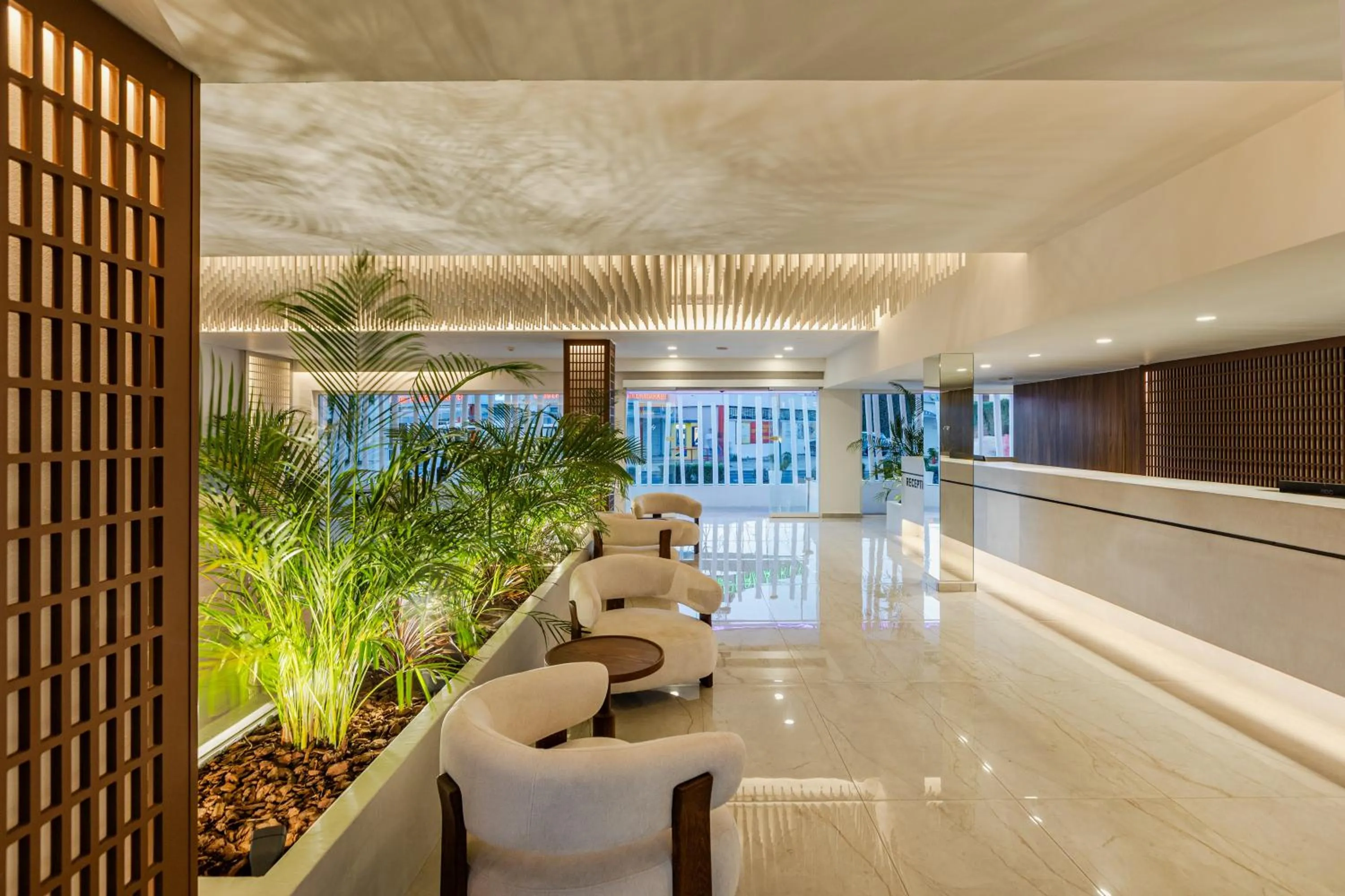 Lobby or reception in So White Beach Resort