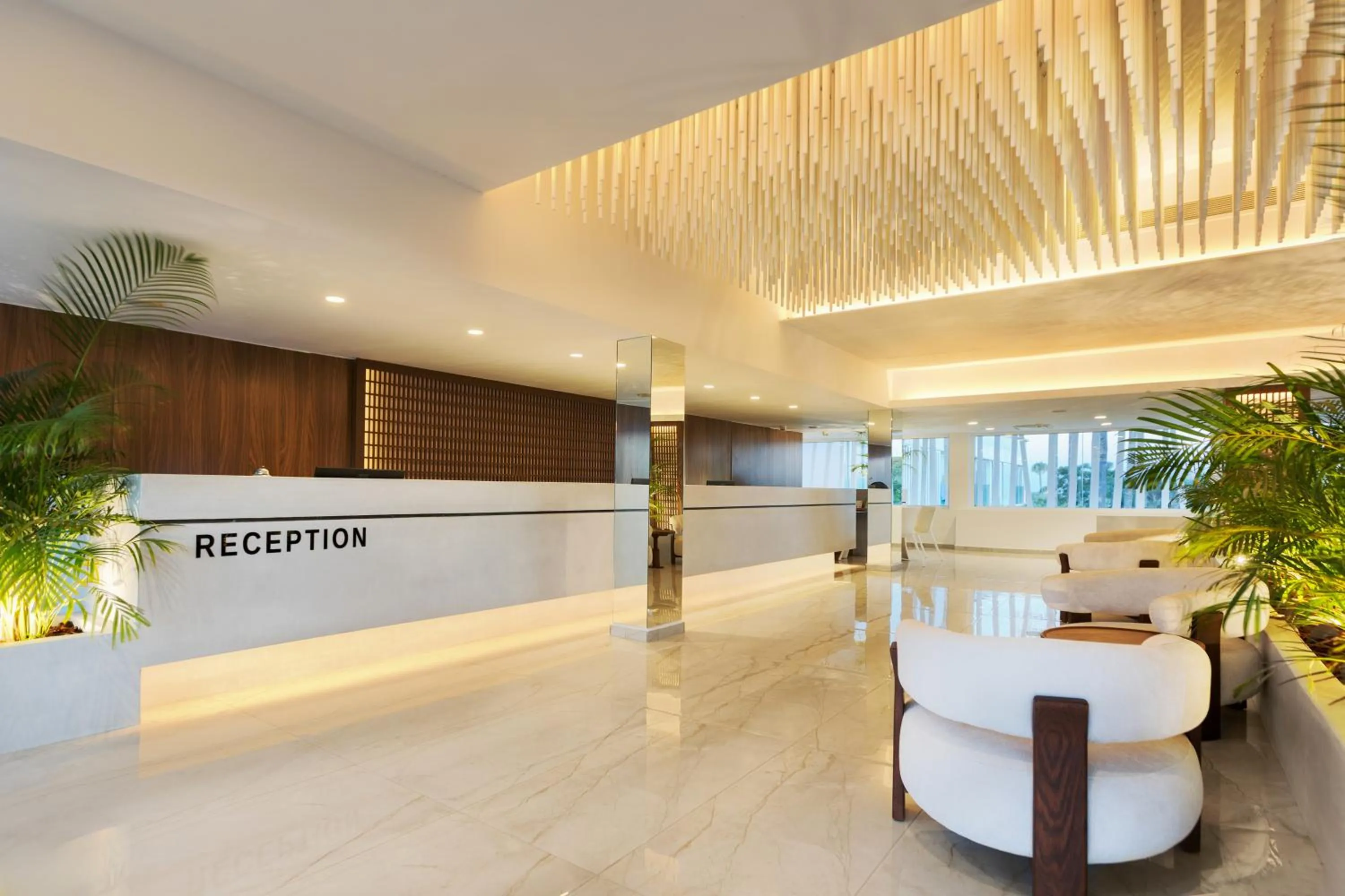 Lobby or reception in So White Beach Resort