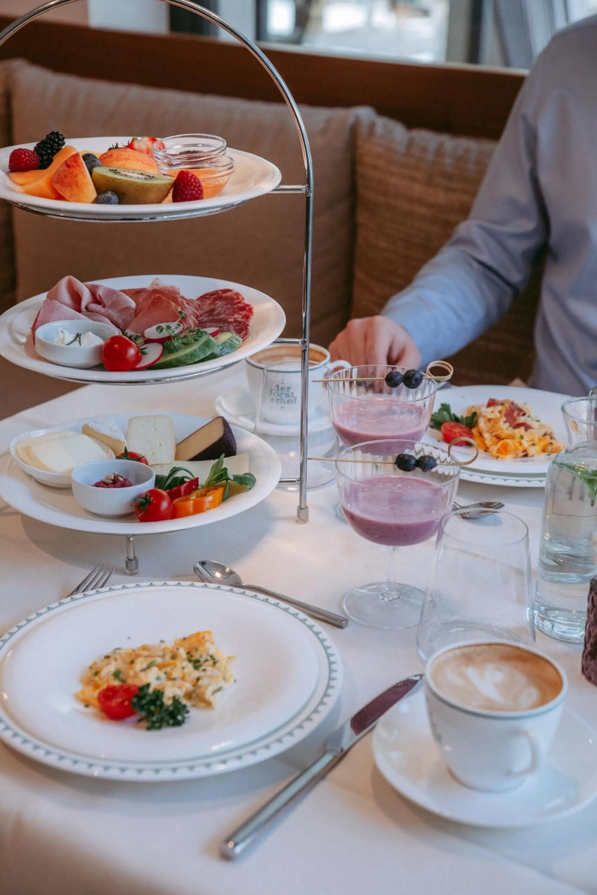 Breakfast in Garni-Hotel Der Forsterhof