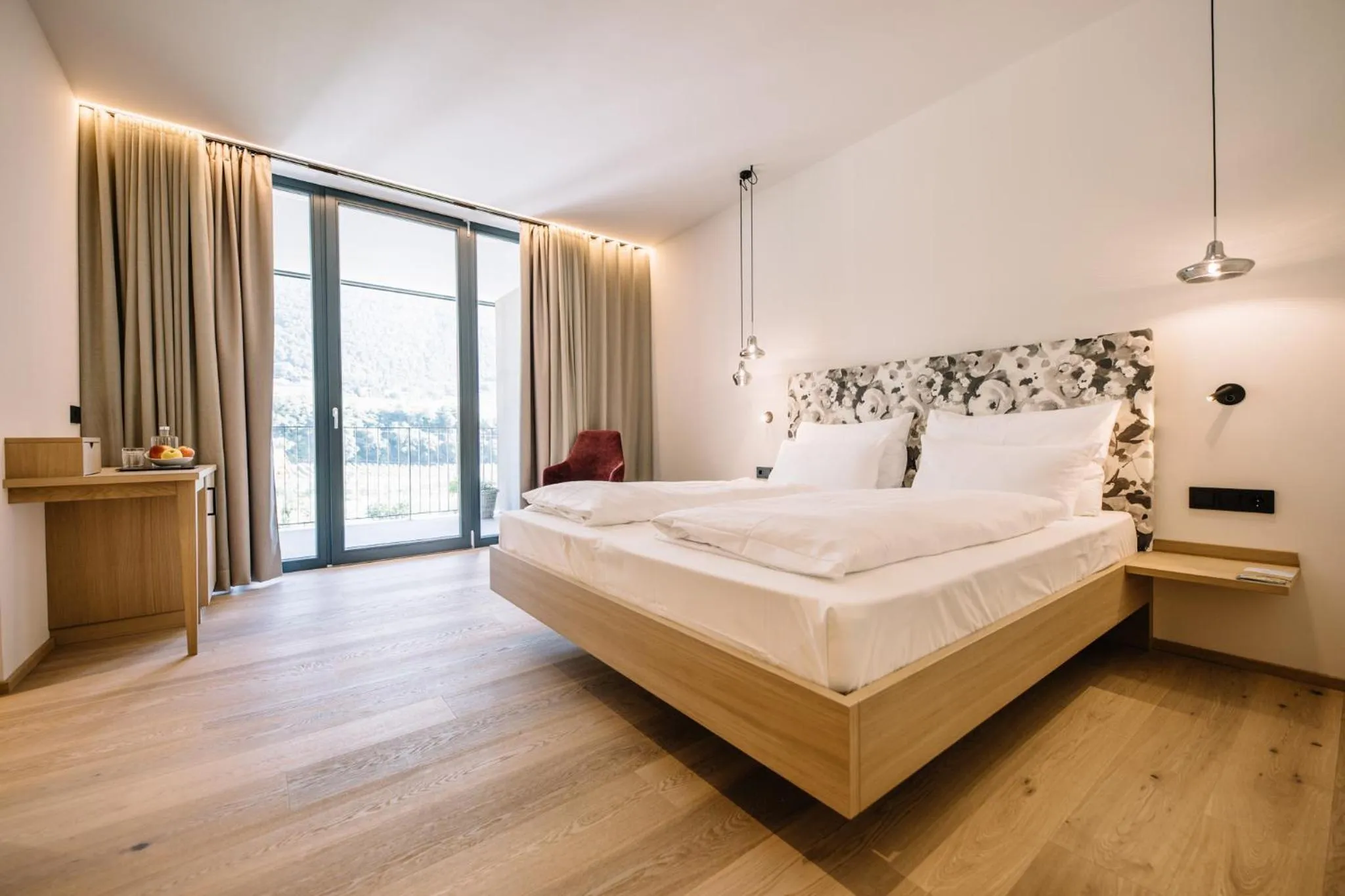 Photo of the whole room, Bed in Garni-Hotel Der Forsterhof