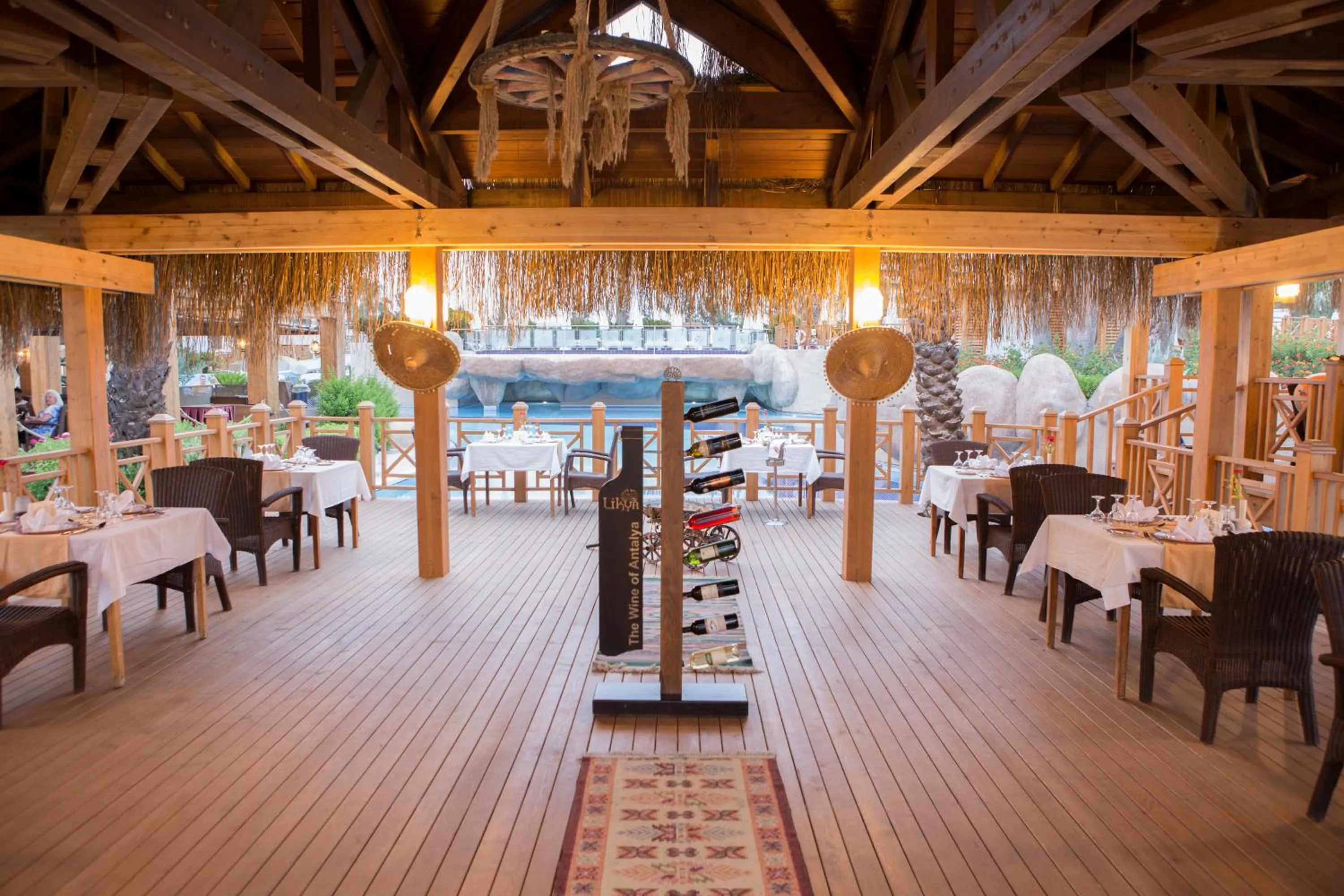 Restaurant/places to eat in Fame Residence Lara & Spa