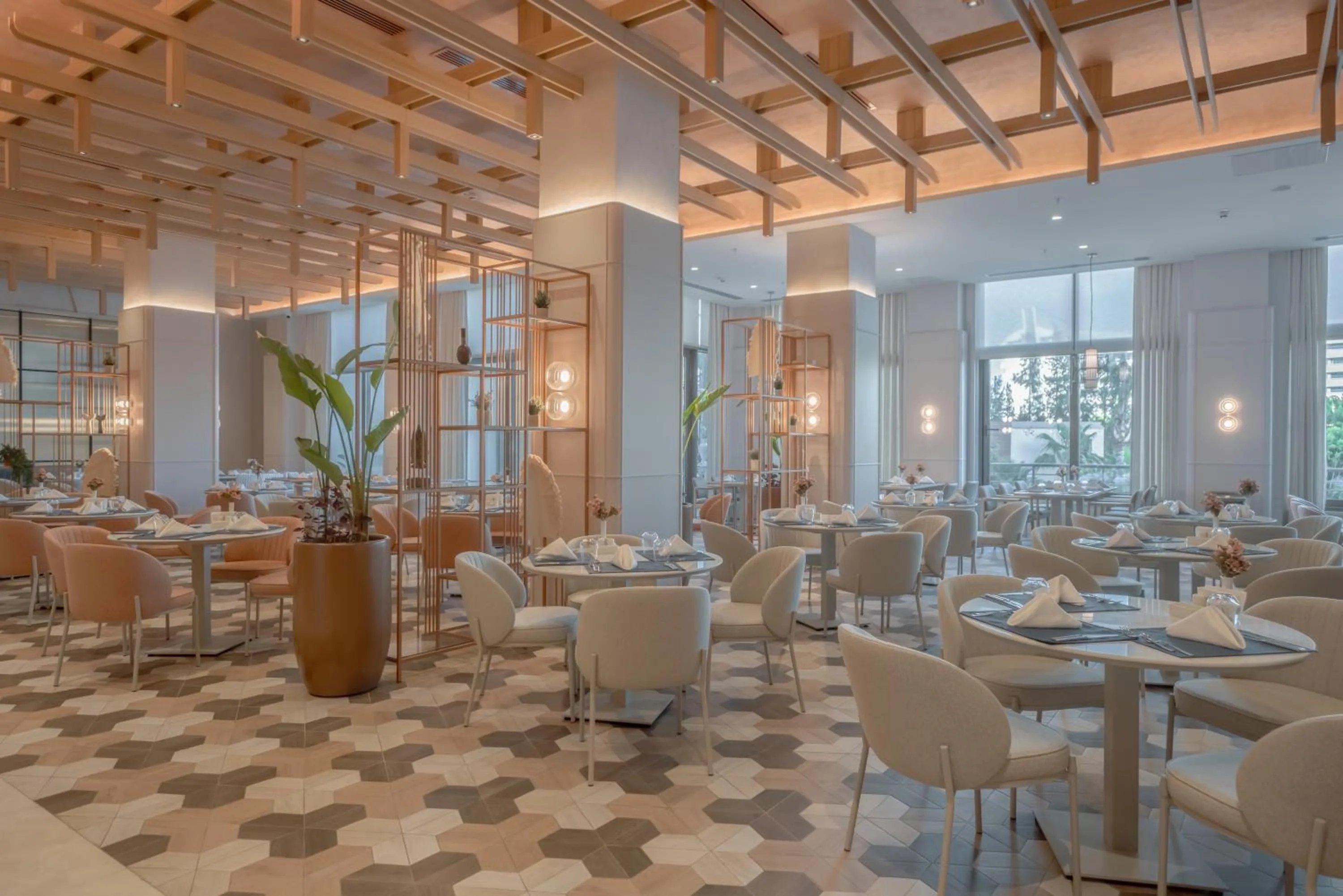 Restaurant/places to eat in Fame Residence Lara & Spa