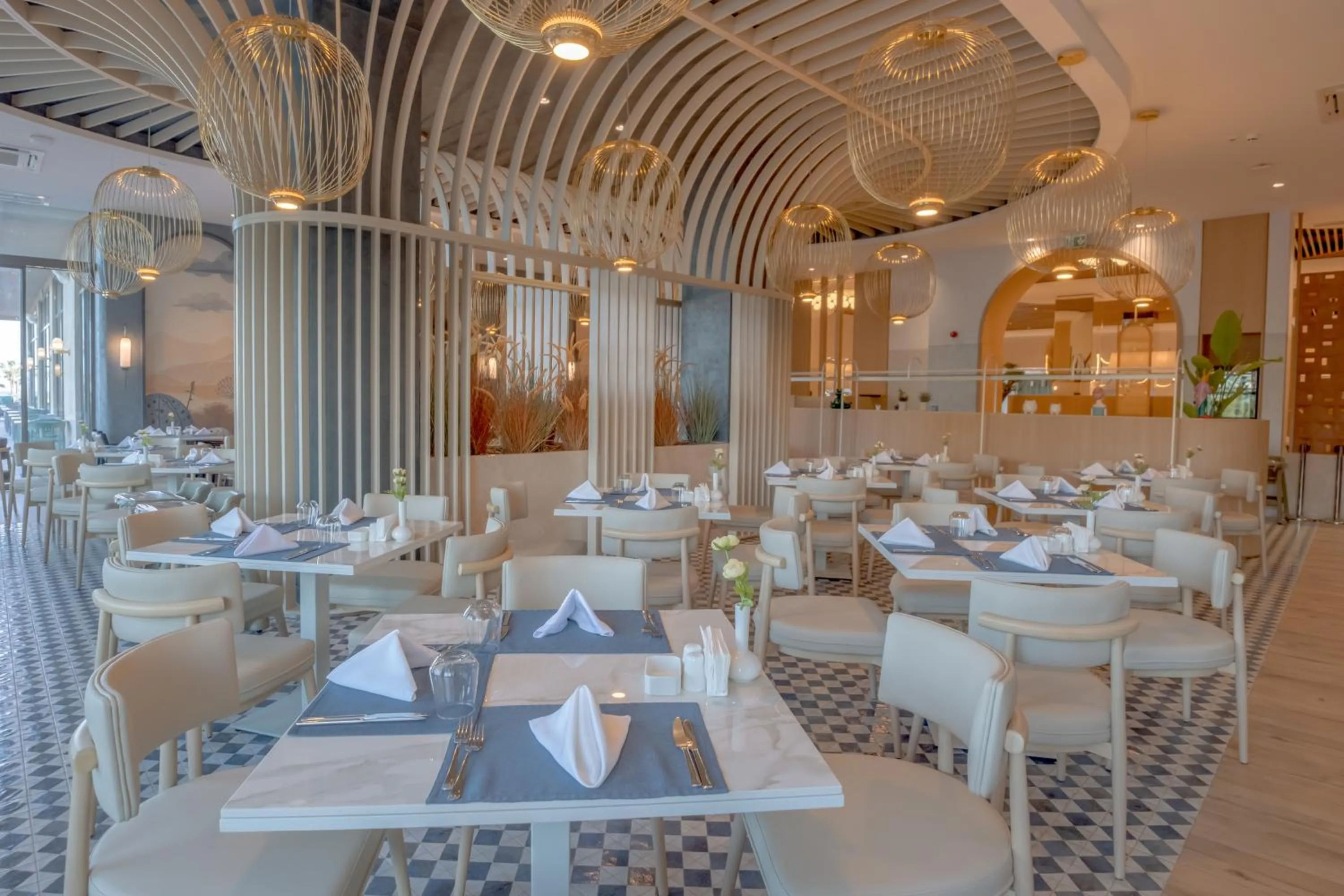 Restaurant/places to eat in Fame Residence Lara & Spa