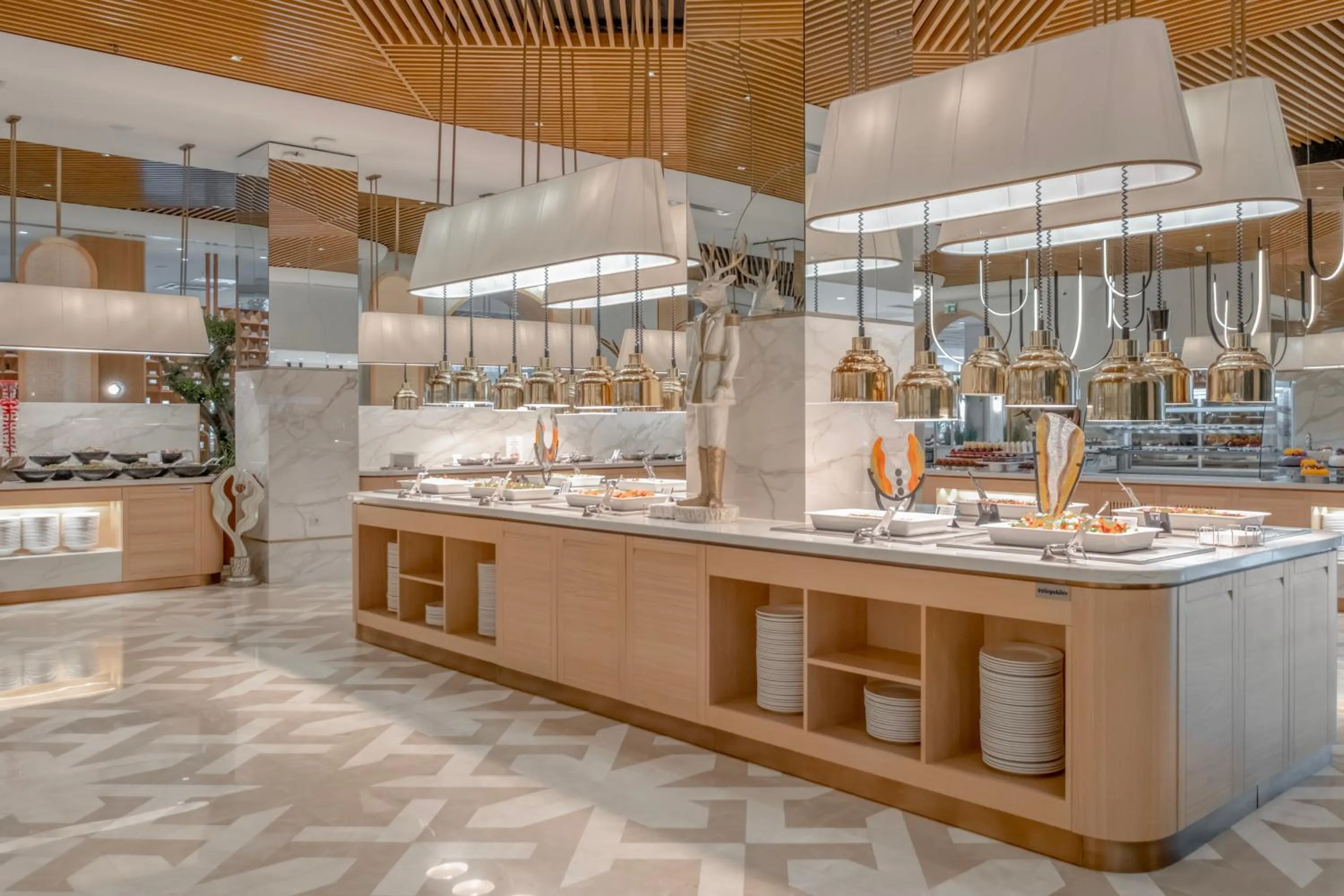 Restaurant/places to eat in Fame Residence Lara & Spa