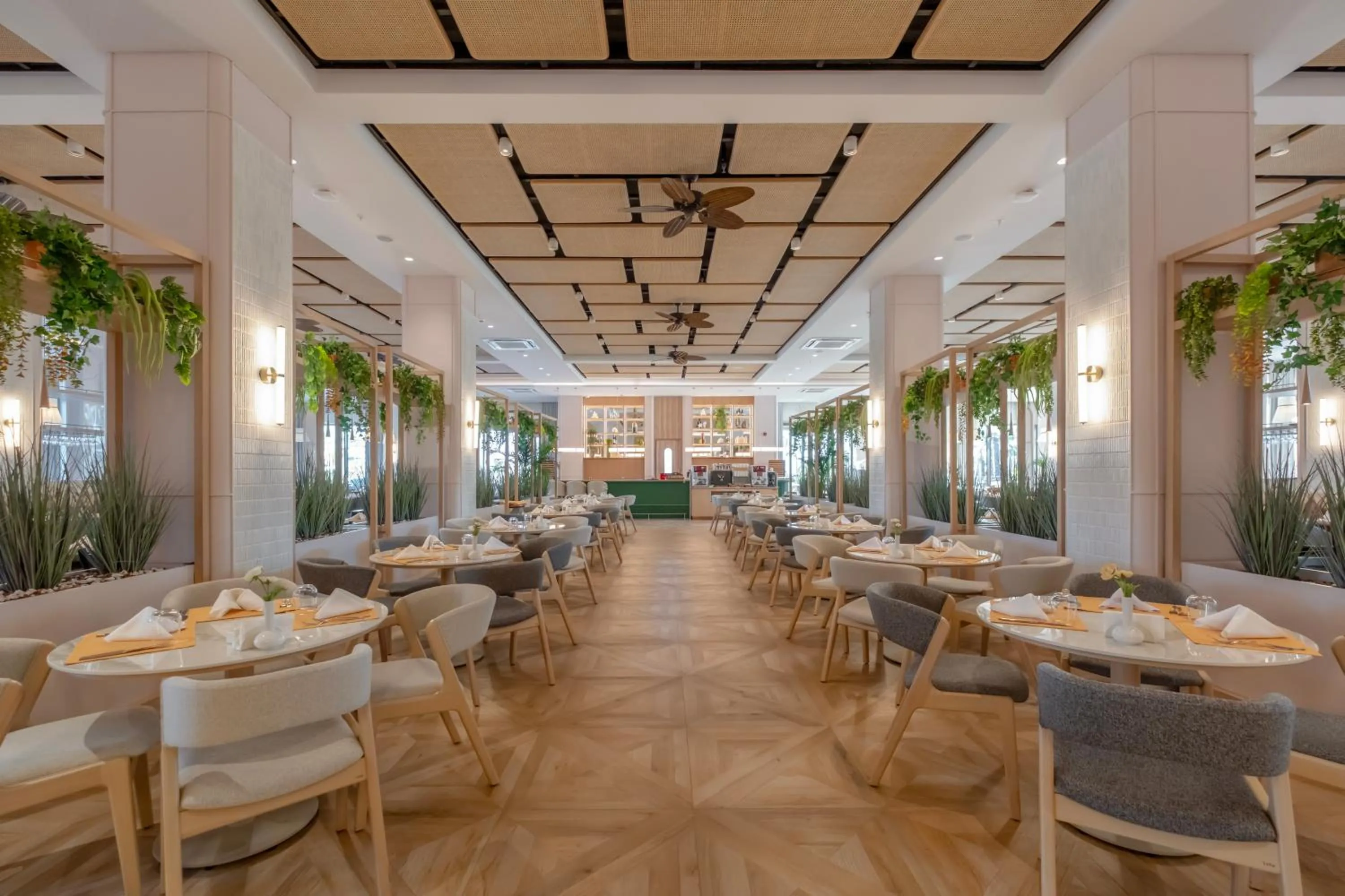 Restaurant/places to eat in Fame Residence Lara & Spa