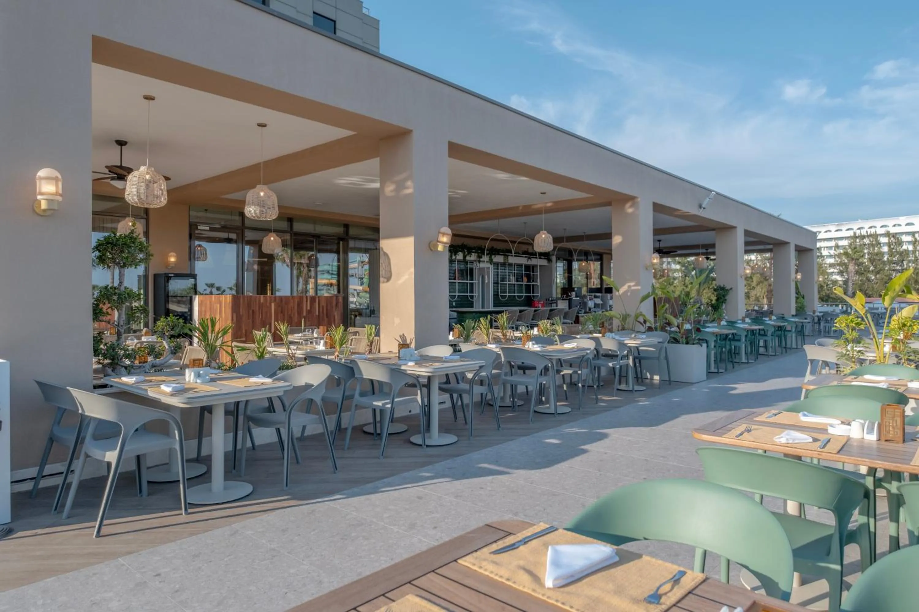 Restaurant/places to eat in Fame Residence Lara & Spa